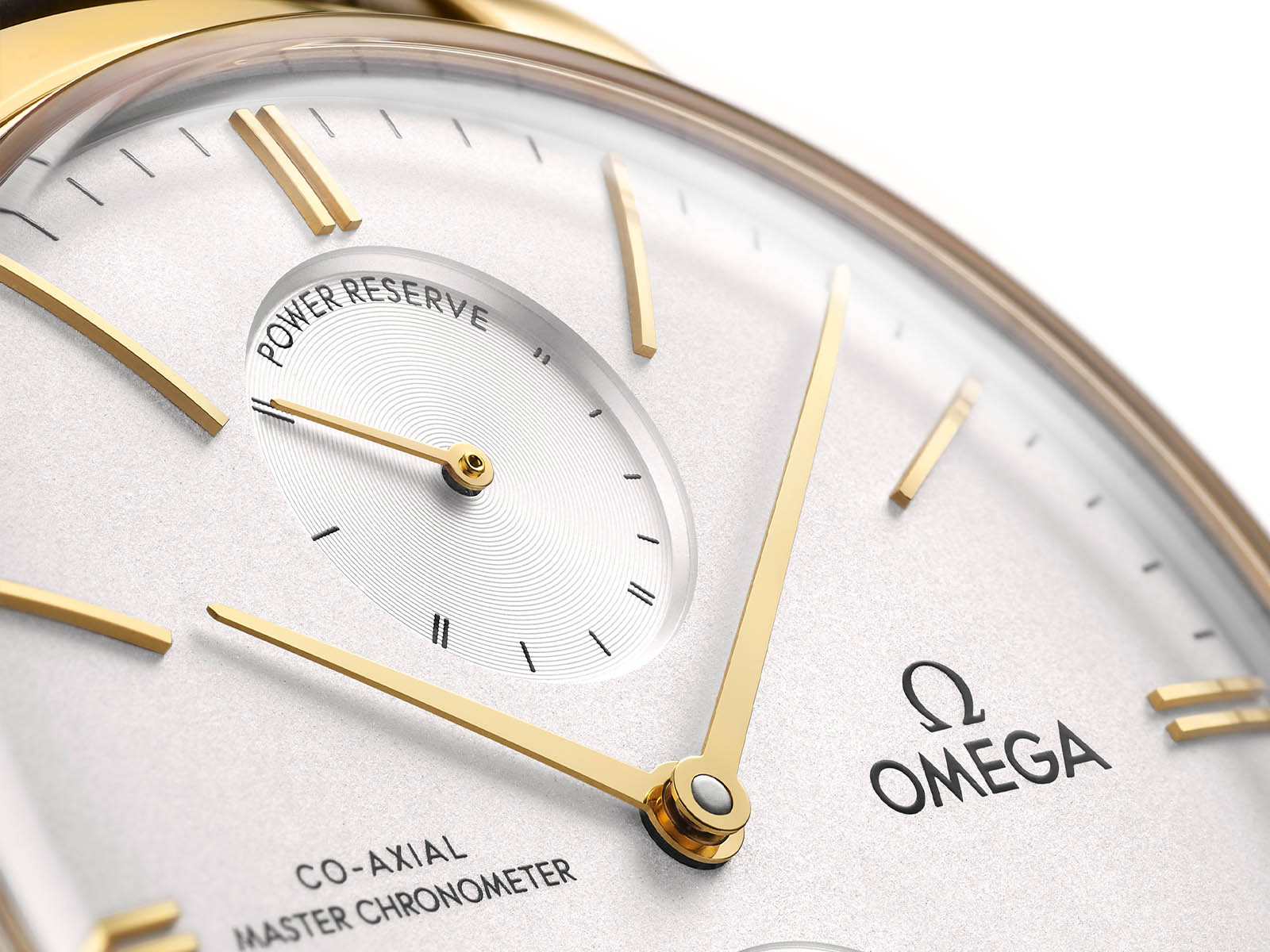 435-53-40-22-02-001-omega-de-ville-tresor-power-reserve-4.jpg