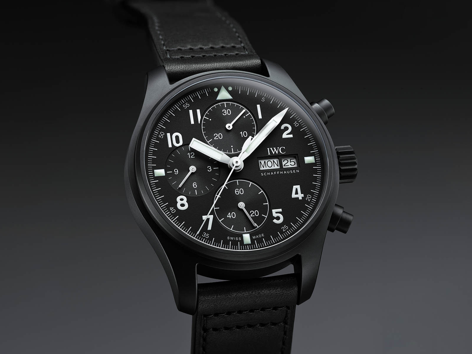 iw387905-iwc-pilot-s-chronograph-tribute-to-3705-3.jpg