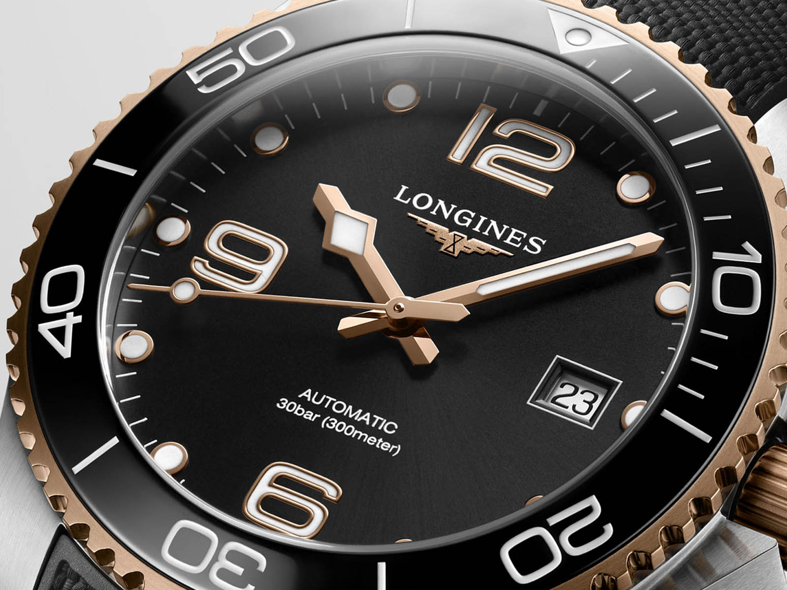 l3-781-3-58-9-longines-hydroconquest-41mm-two-tone-collection-3.jpg