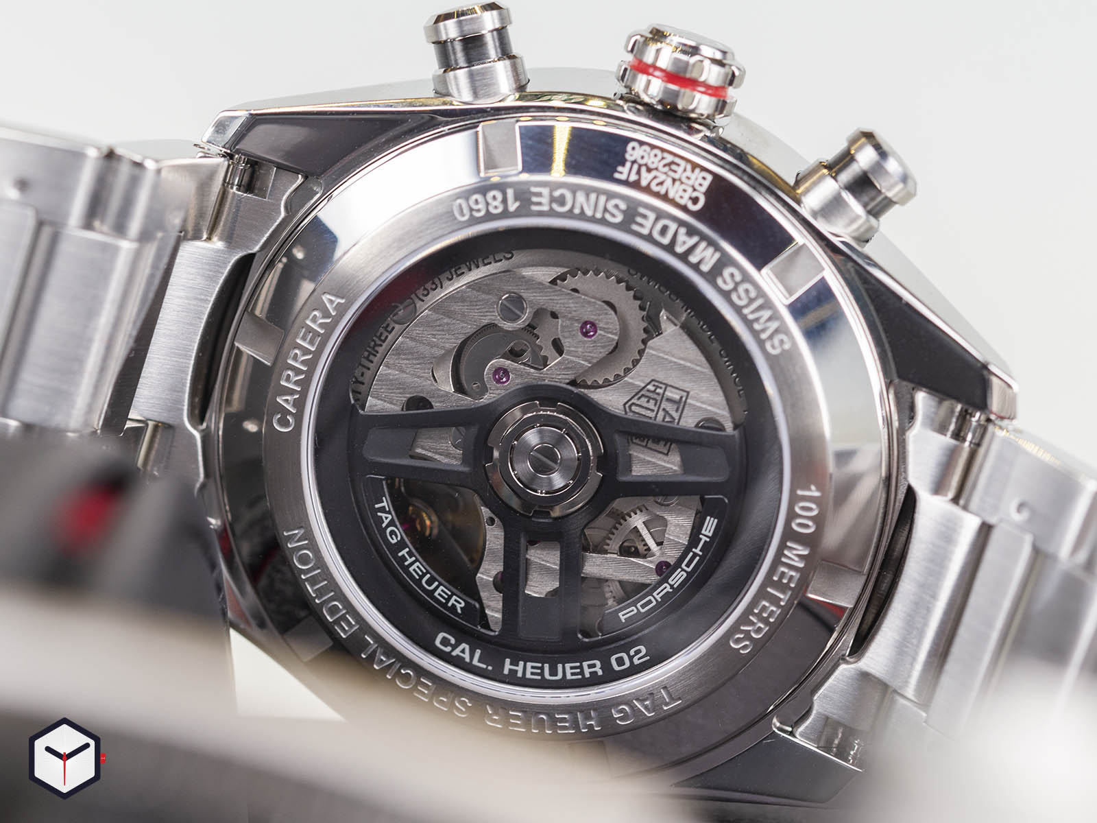 cbn2a1f-ba0643-tag-heuer-carrera-porsche-chronograph-1-6.jpg