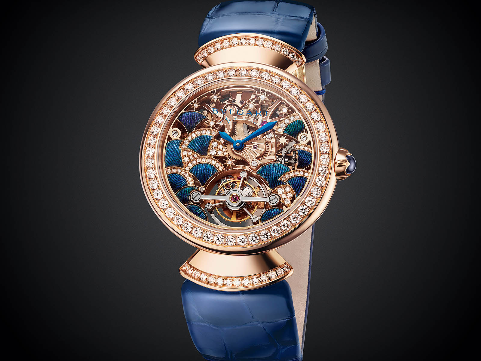 hublot-divas-dream-peacock-tourbillon-lumiere-lvmh-2021-novelties-1.jpg