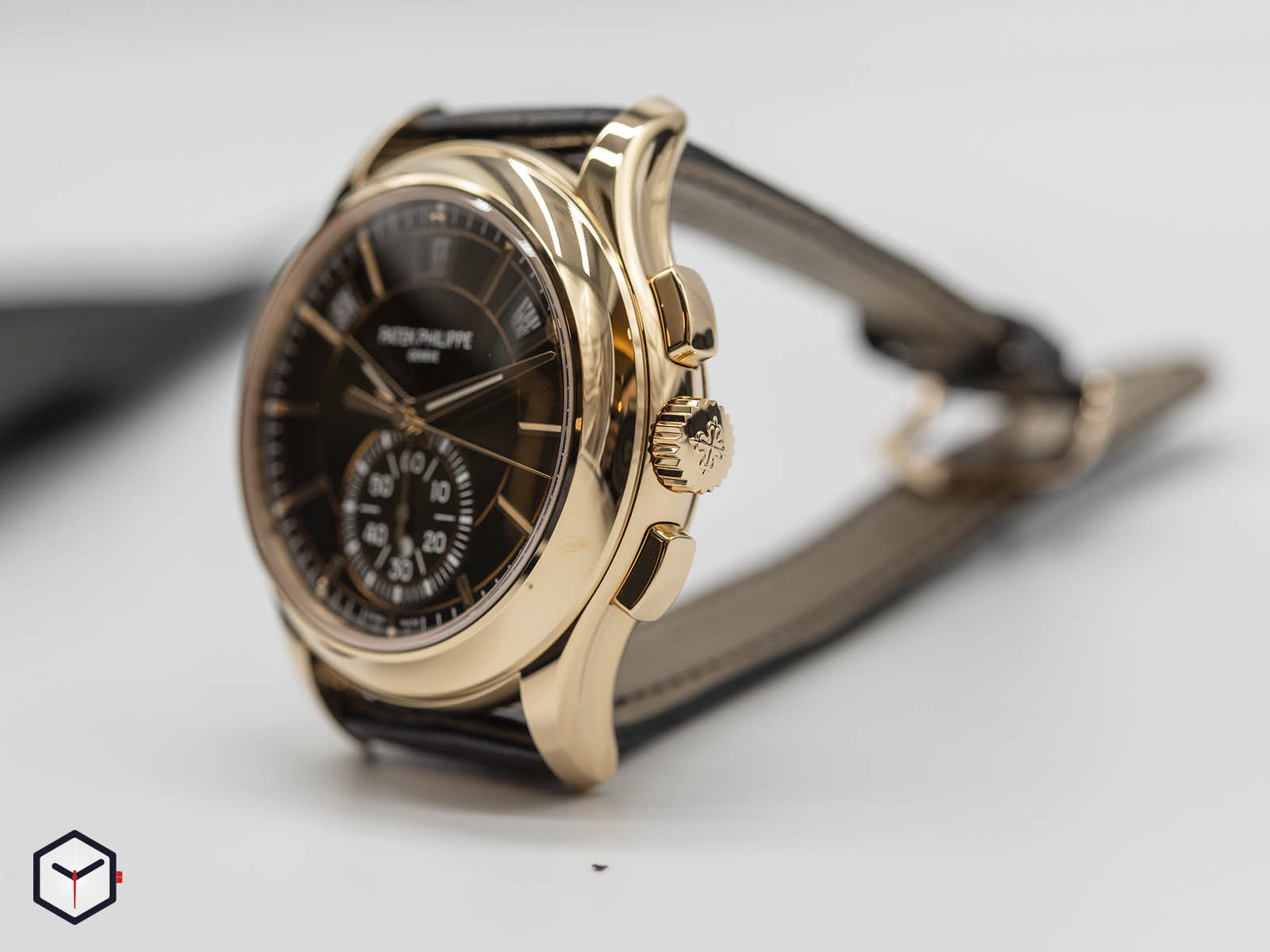 5905r-001-patek-philippe-5905r-4.jpg