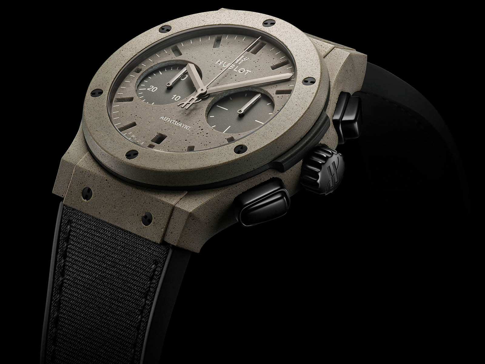 521-xc-3604-nr-nyc20-hublot-classic-fusion-concrete-jungle-new-york-3.jpg