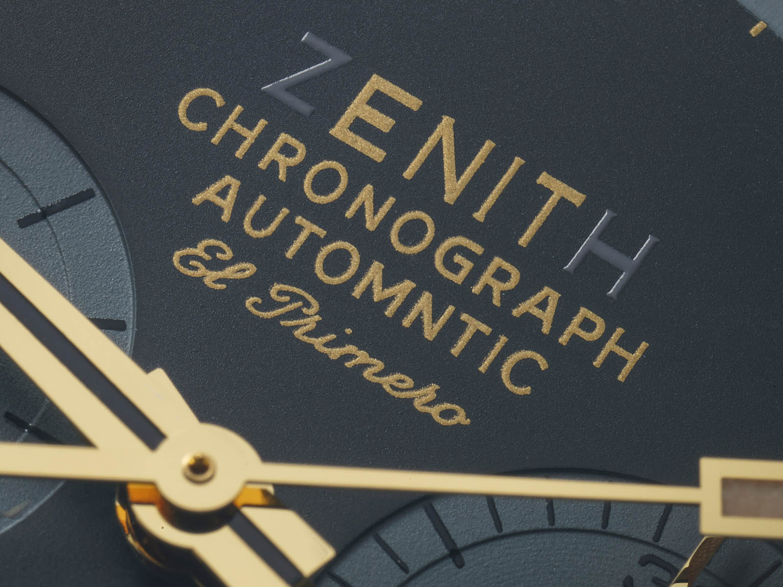 03-l384-0-400-20-m384-zenith-chronomaster-revival-lupin-the-third-unique-piece-2.jpg