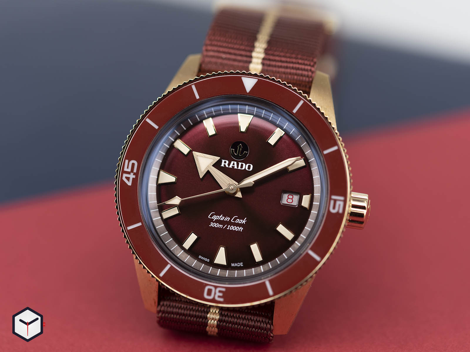 rado-captain-cook-bronze-burgundy-dial-1.jpg