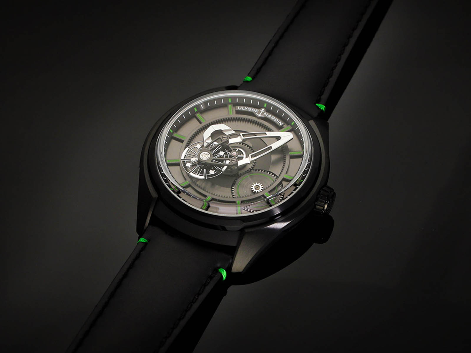 ulysse-nardin-freak-x-qatar-watch-club-edition-7.jpg