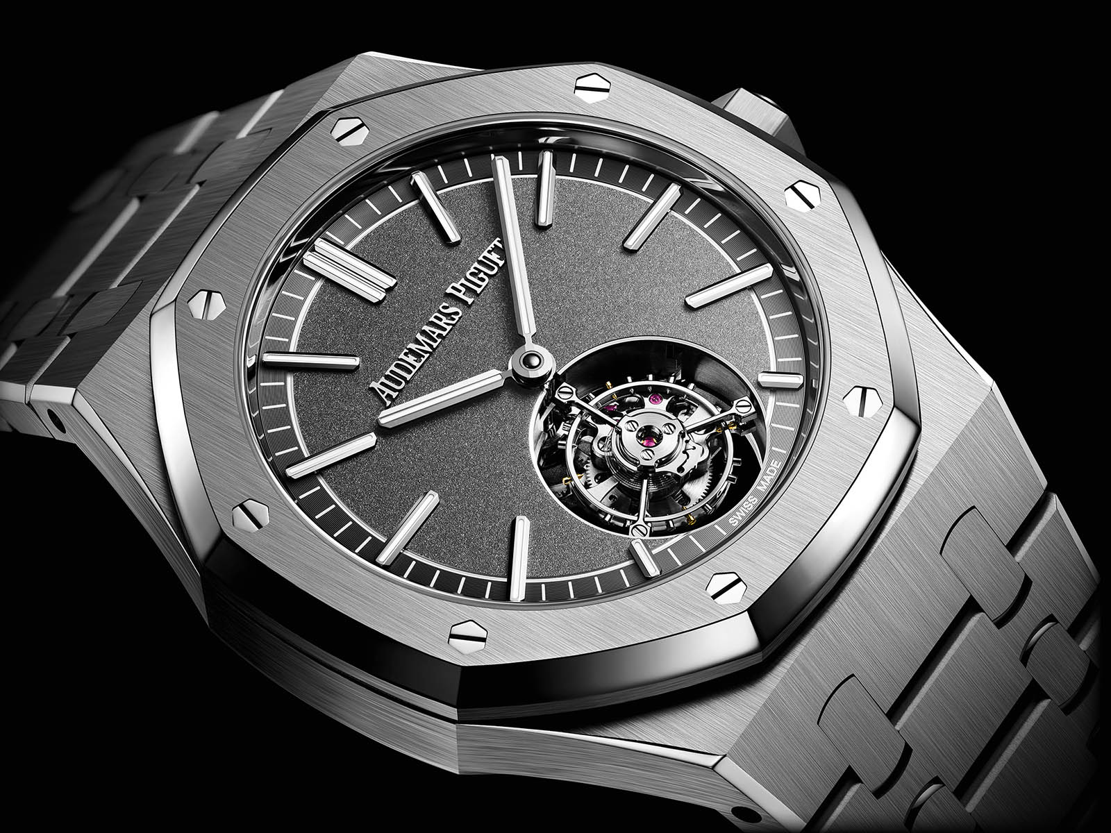 26530ti-oo-1220ti-01-audemars-piguet-royal-oak-selfwinding-flying-tourbillon-titanium-1.jpg