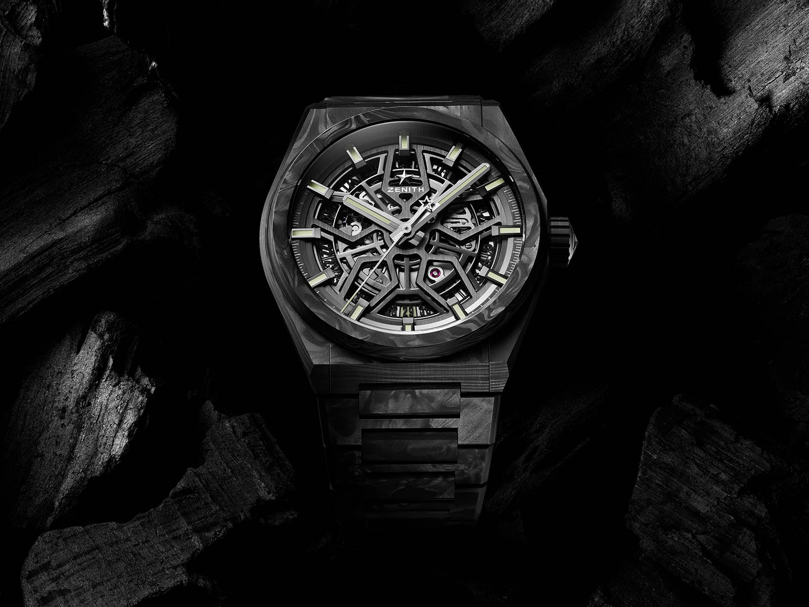 10-9001-670-80-m9000-zenith-defy-classic-carbon-1.jpg