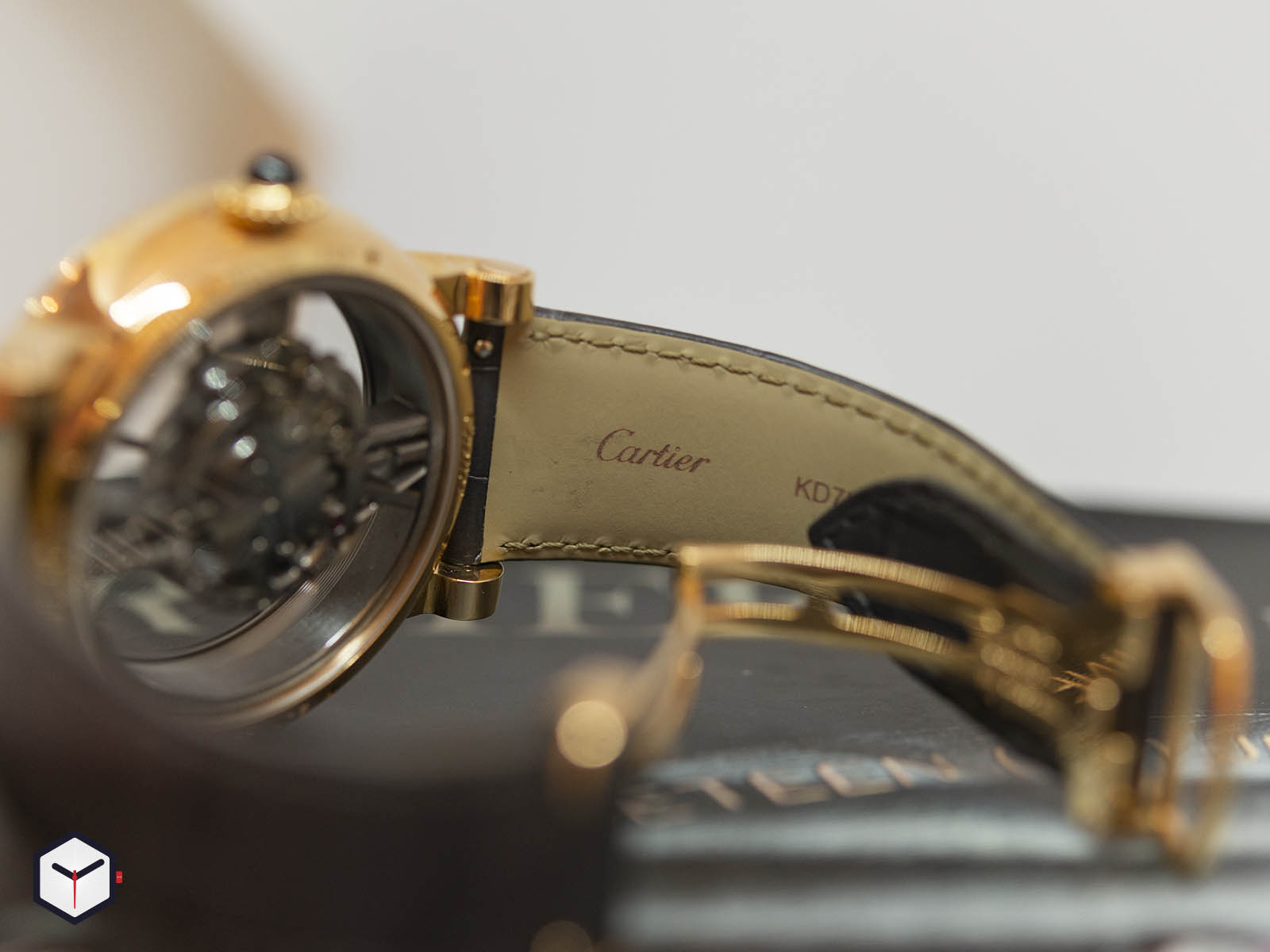 whro0041-cartier-rotonde-de-cartier-astrotourbillon-6.jpg