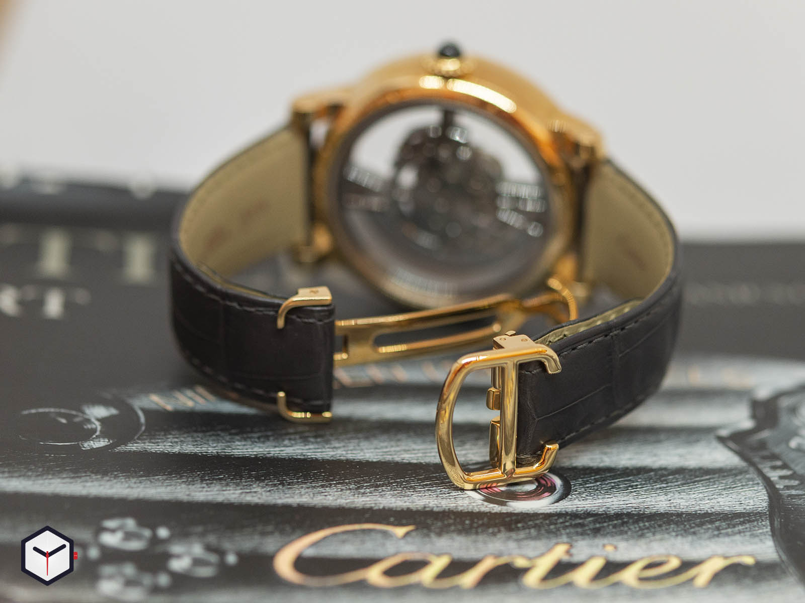 whro0041-cartier-rotonde-de-cartier-astrotourbillon-7.jpg