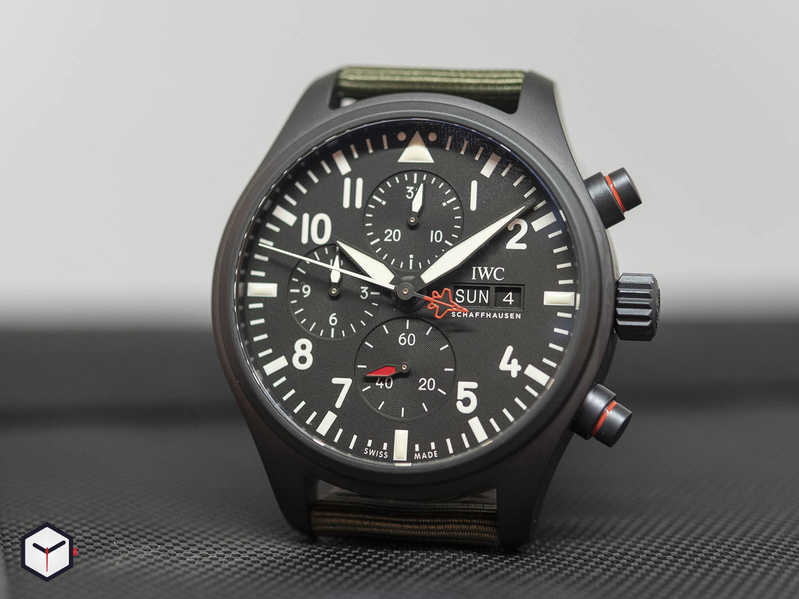 iw389104-iwc-top-gun-sfti-edition-2.jpg