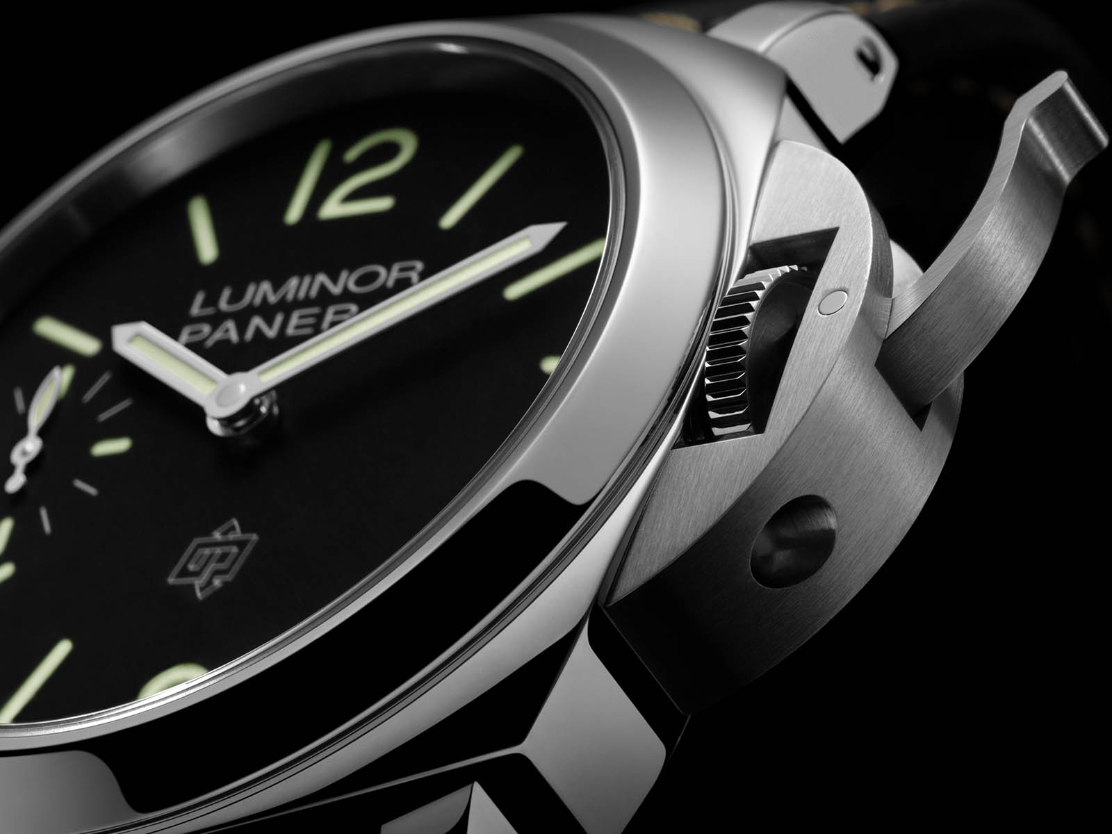 pam01084-panerai-luminor-logo-44mm-5.jpg