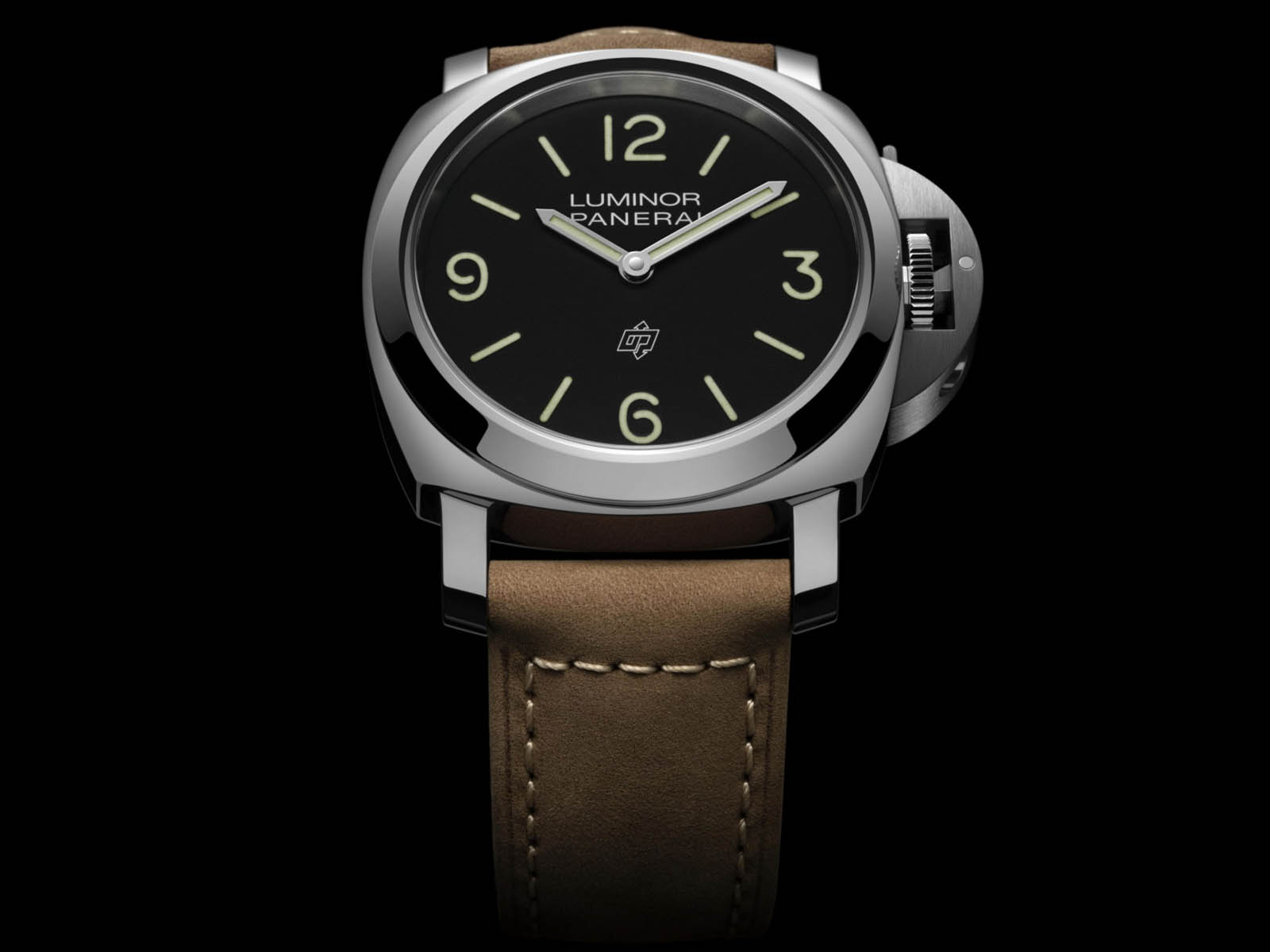 pam01086-panerai-luminor-base-logo-44mm-3.jpg