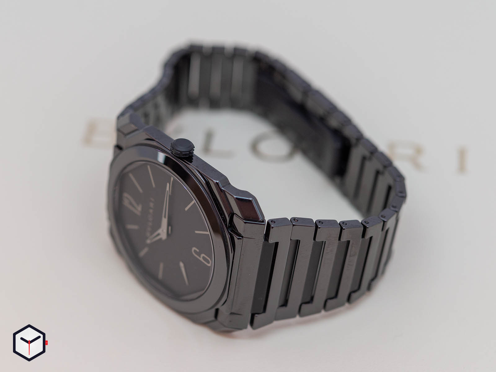 103368-bulgari-octo-finissimo-automatic-ceramic-3.jpg