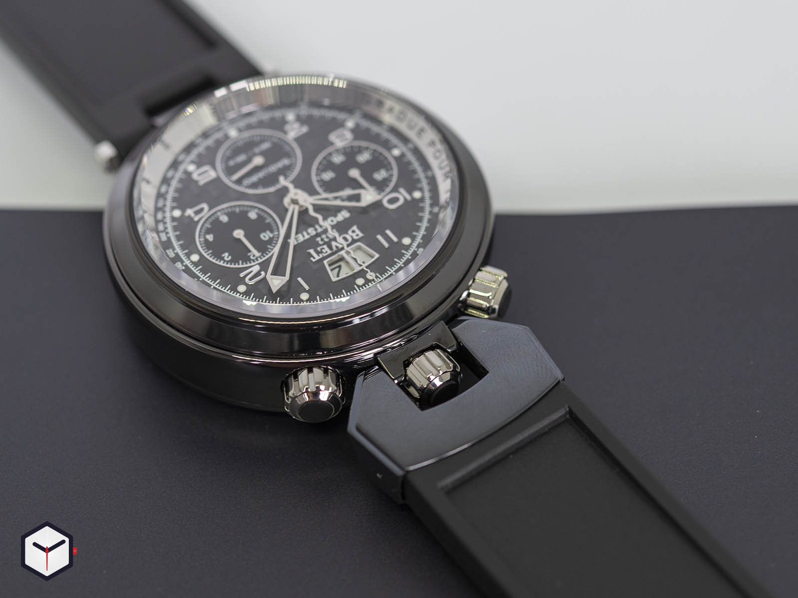 sp0466-bovet-sportster-saguaro-chronograph-3.jpg