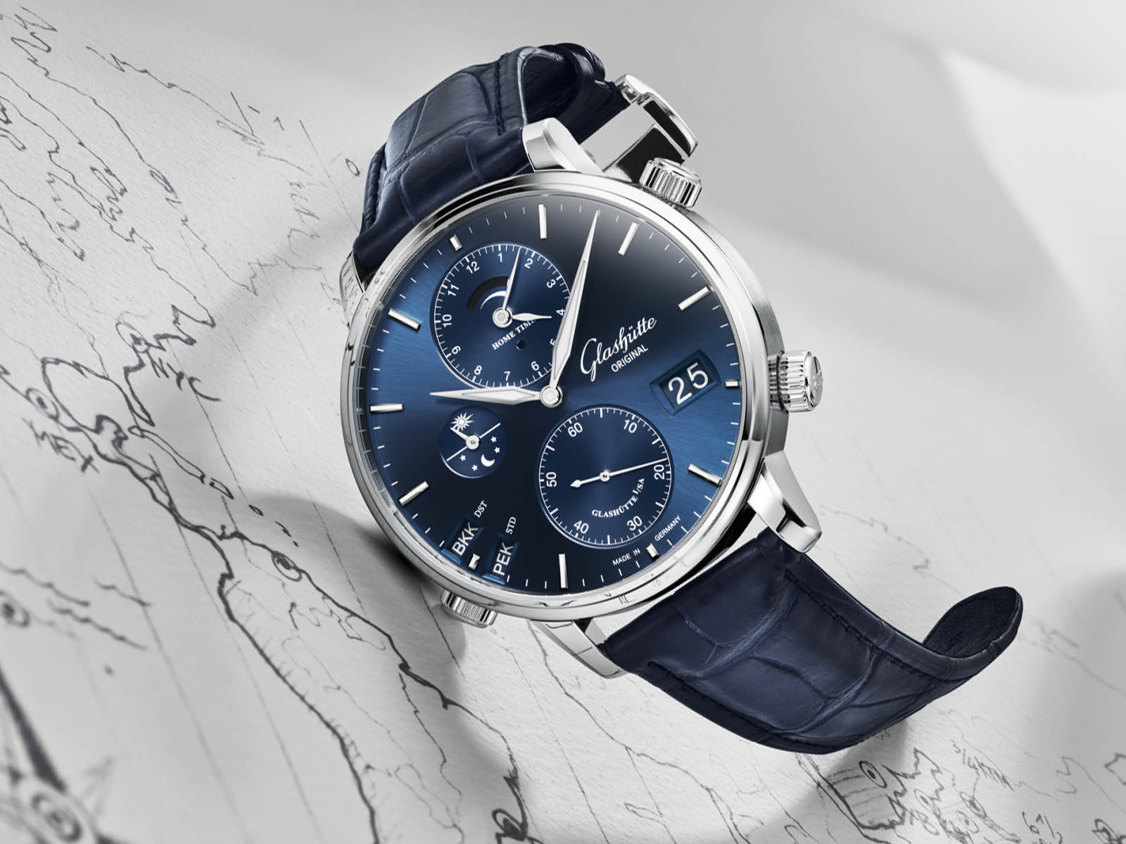 1-89-02-05-02-30-glashutte-original-senator-cosmopolite-midnight-blue-2.jpg