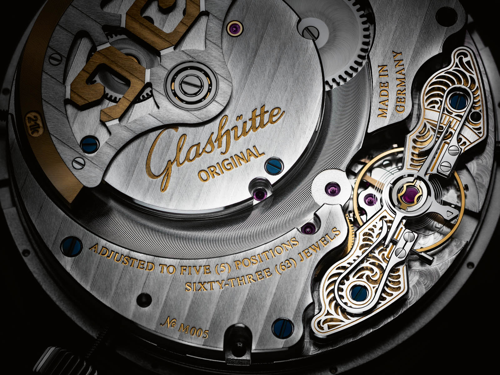 1-89-02-05-02-30-glashutte-original-senator-cosmopolite-midnight-blue-9.jpg