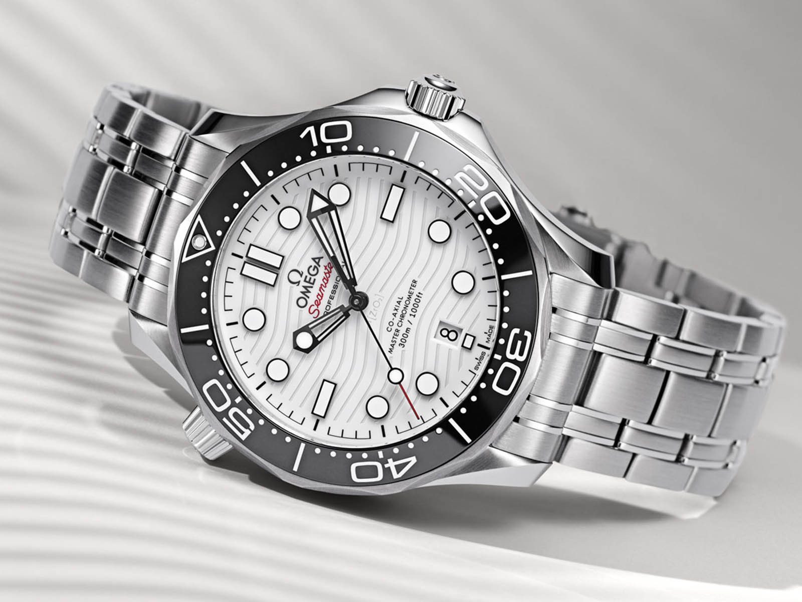 210-30-42-20-04-001-omega-seamaster-diver-300m-omega-co-axial-master-chronometer-42-mm-1.jpg