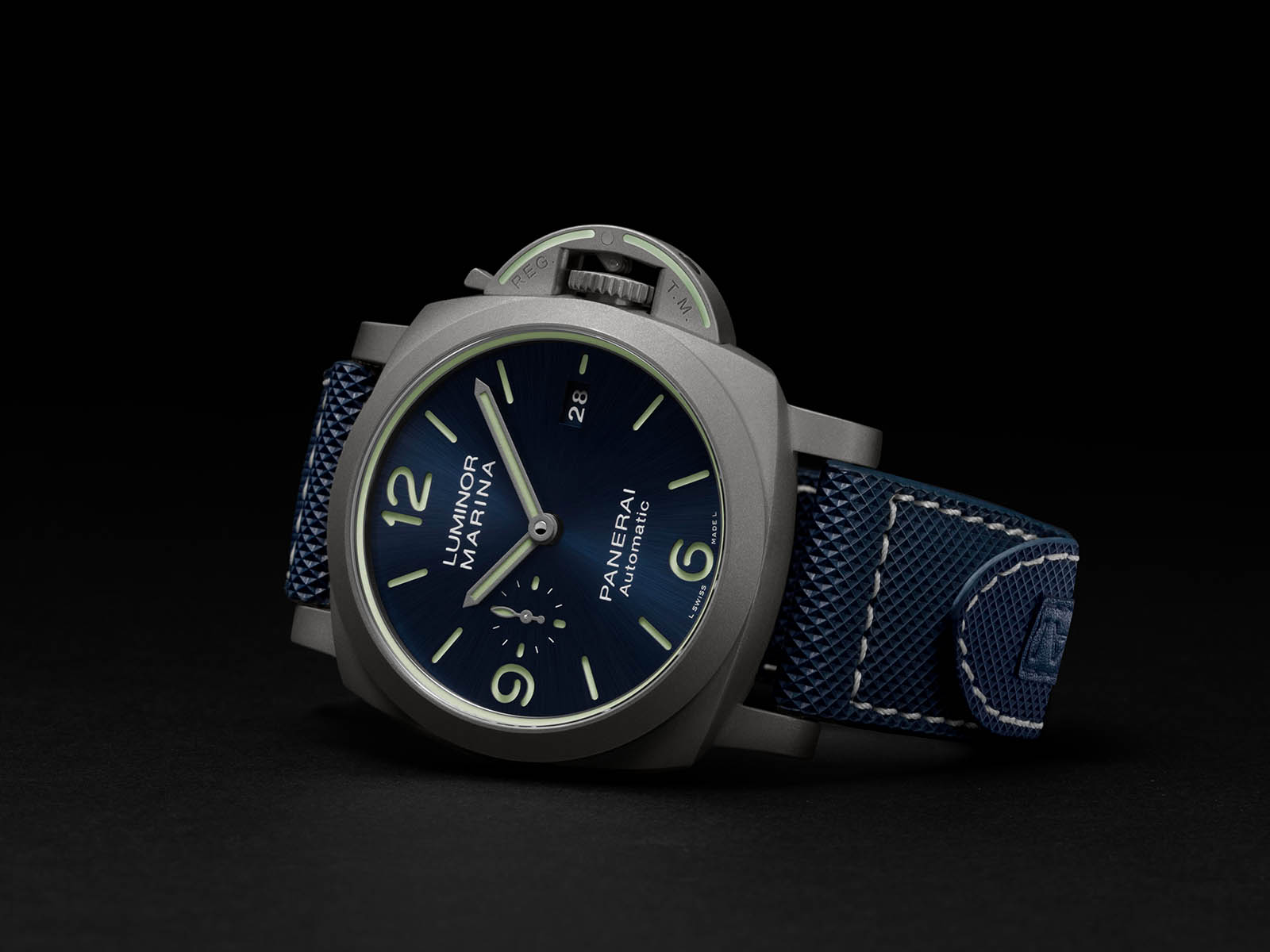 pam01117-panerai-luminor-marina.jpg