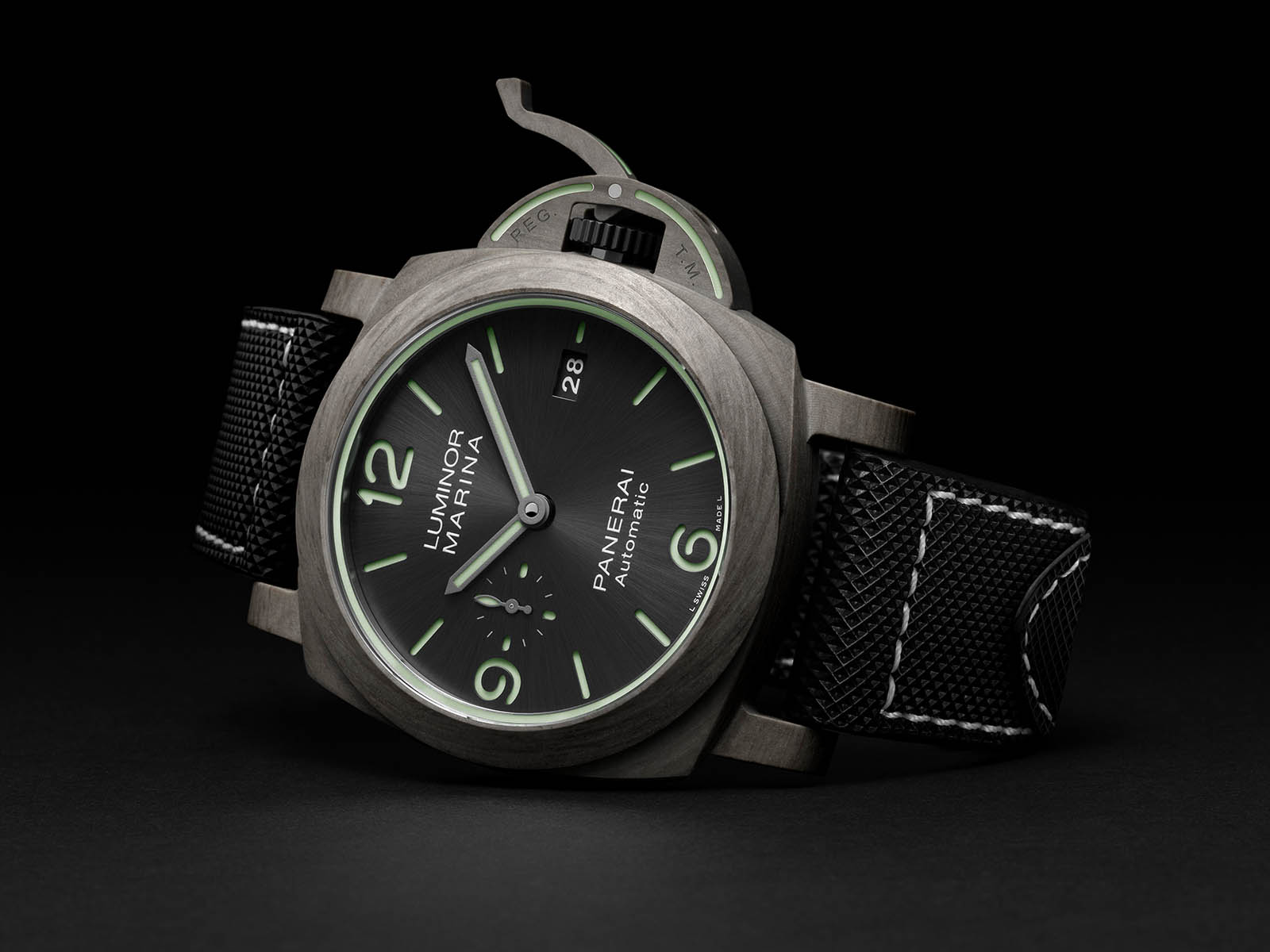 pam01119-officine-panerai-luminor-marina-fibratech-44mm.jpg