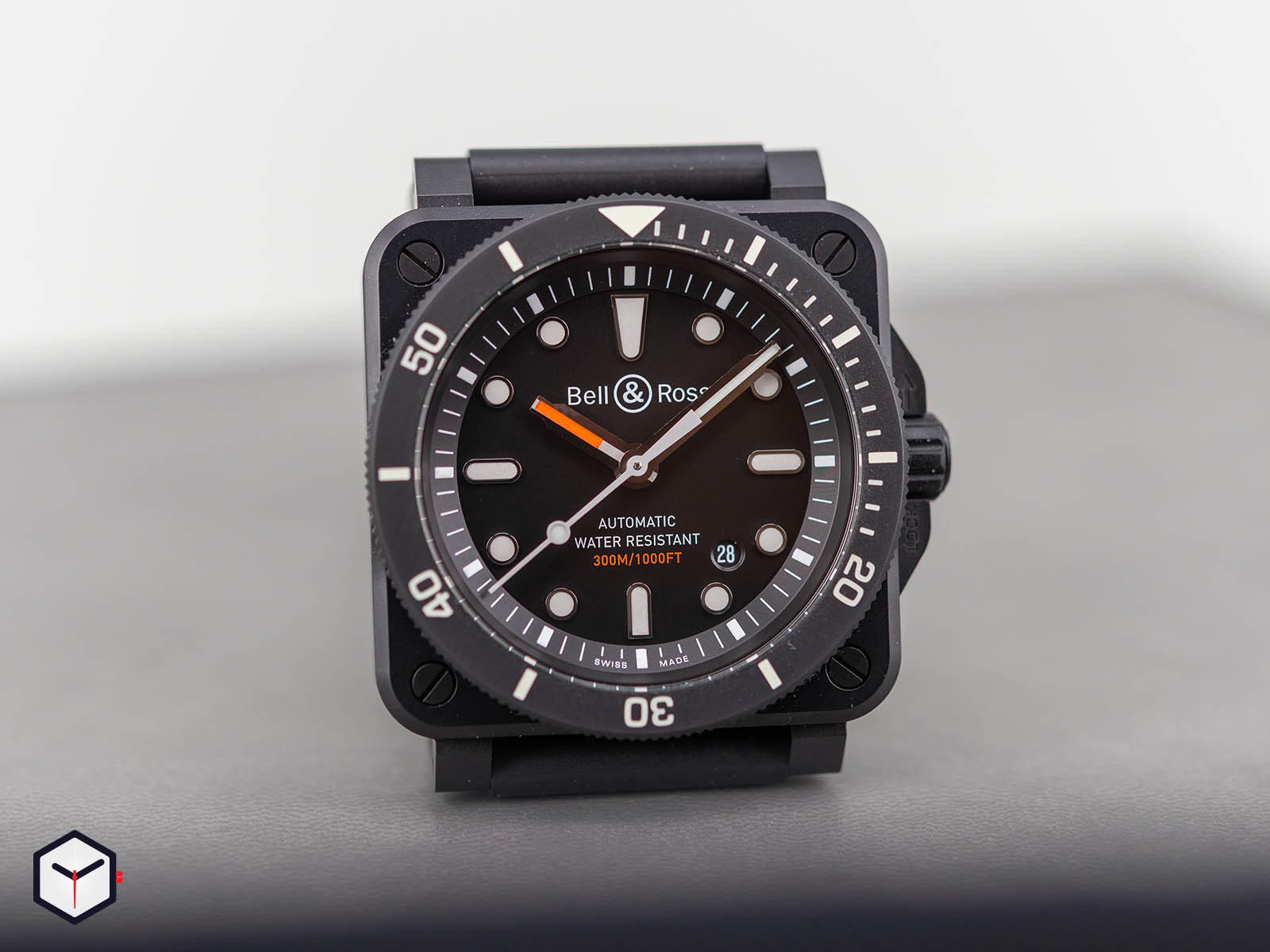 br0392-d-bl-ce-srb-bell-ross-br-03-92-diver-black-matte-2.jpg