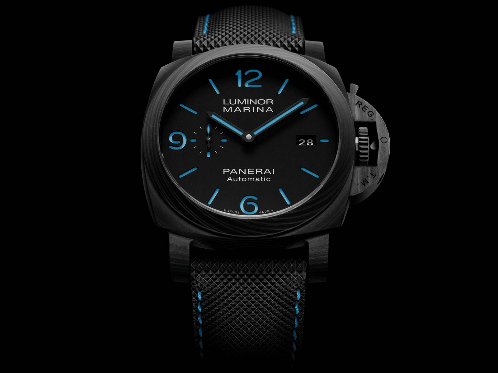 pam01661-panerai-luminor-marina-carbotech-2.jpg