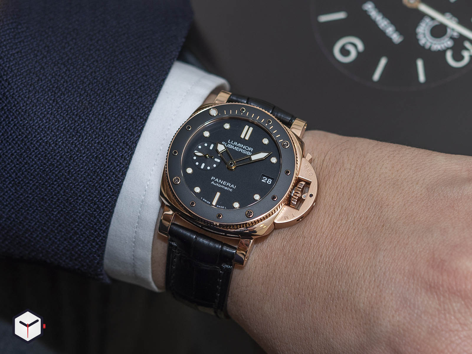 pam00684-officine-panerai-submersible-1950-3-days-automatic-oro-rosso-42mm-9.jpg