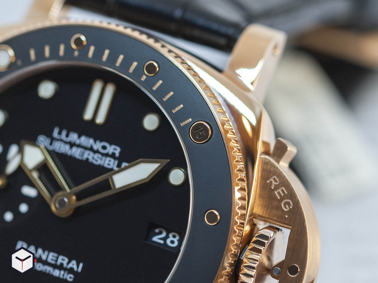 pam00684-officine-panerai-submersible-1950-3-days-automatic-oro-rosso-42mm-5.jpg