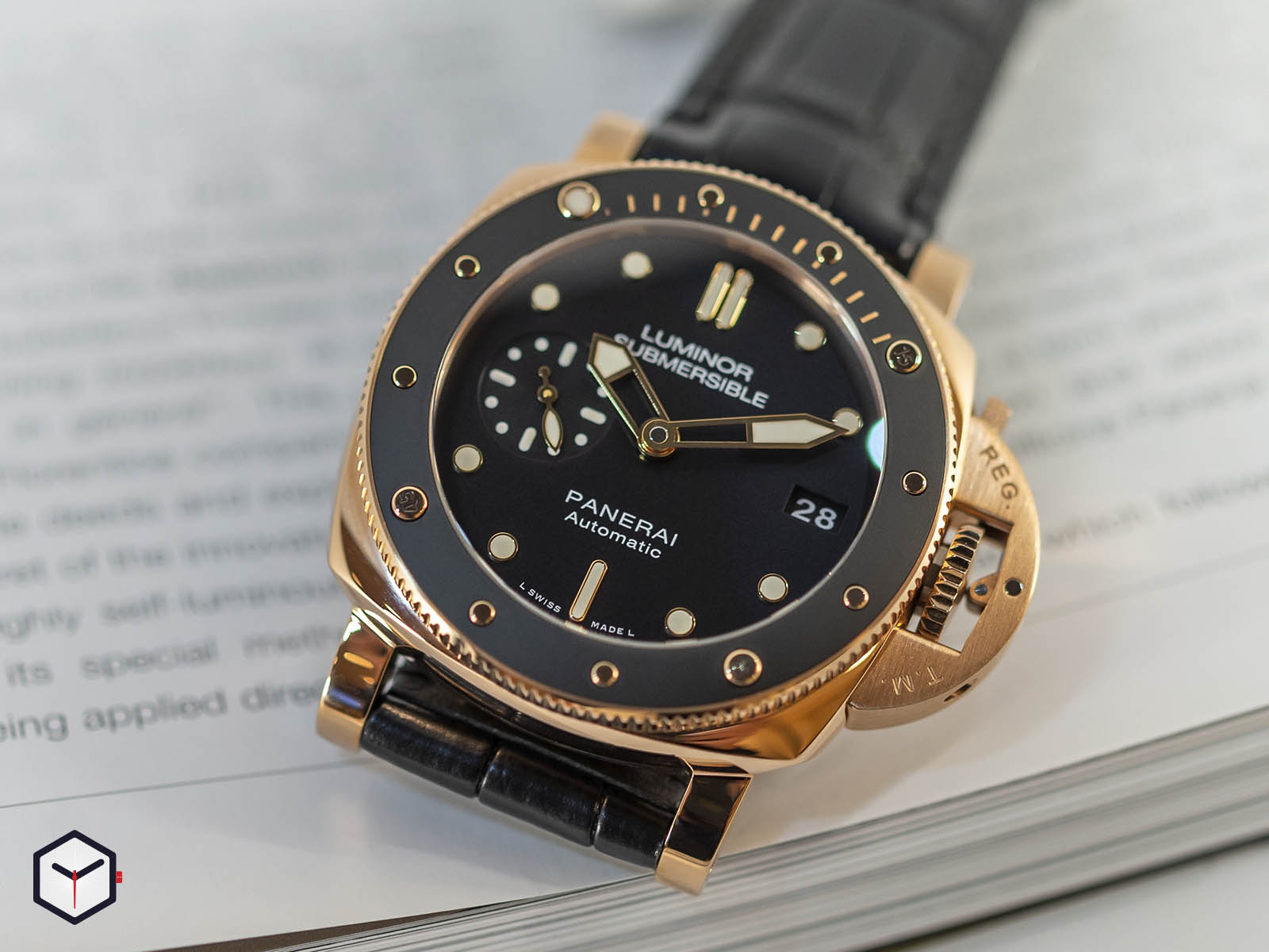 pam00684-officine-panerai-submersible-1950-3-days-automatic-oro-rosso-42mm-3.jpg