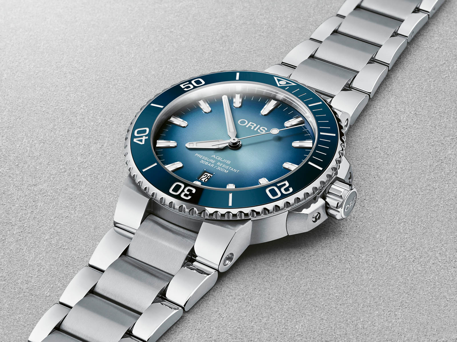 01-733-7730-4175-set-oris-lake-baikal-limited-edition-1.jpg