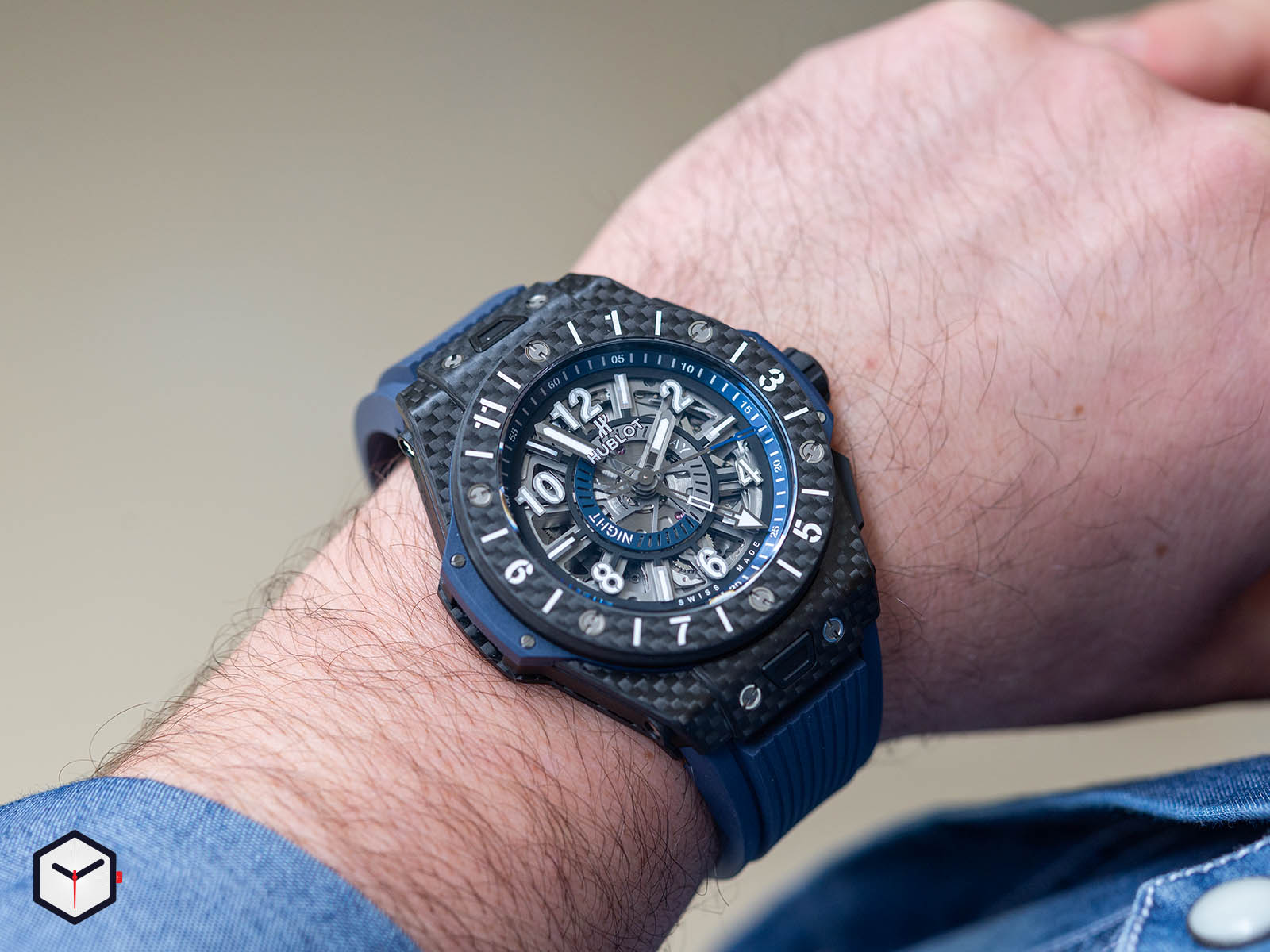 471-qx-7127-rx-hublot-big-bang-unico-gmt-carbon-8.jpg