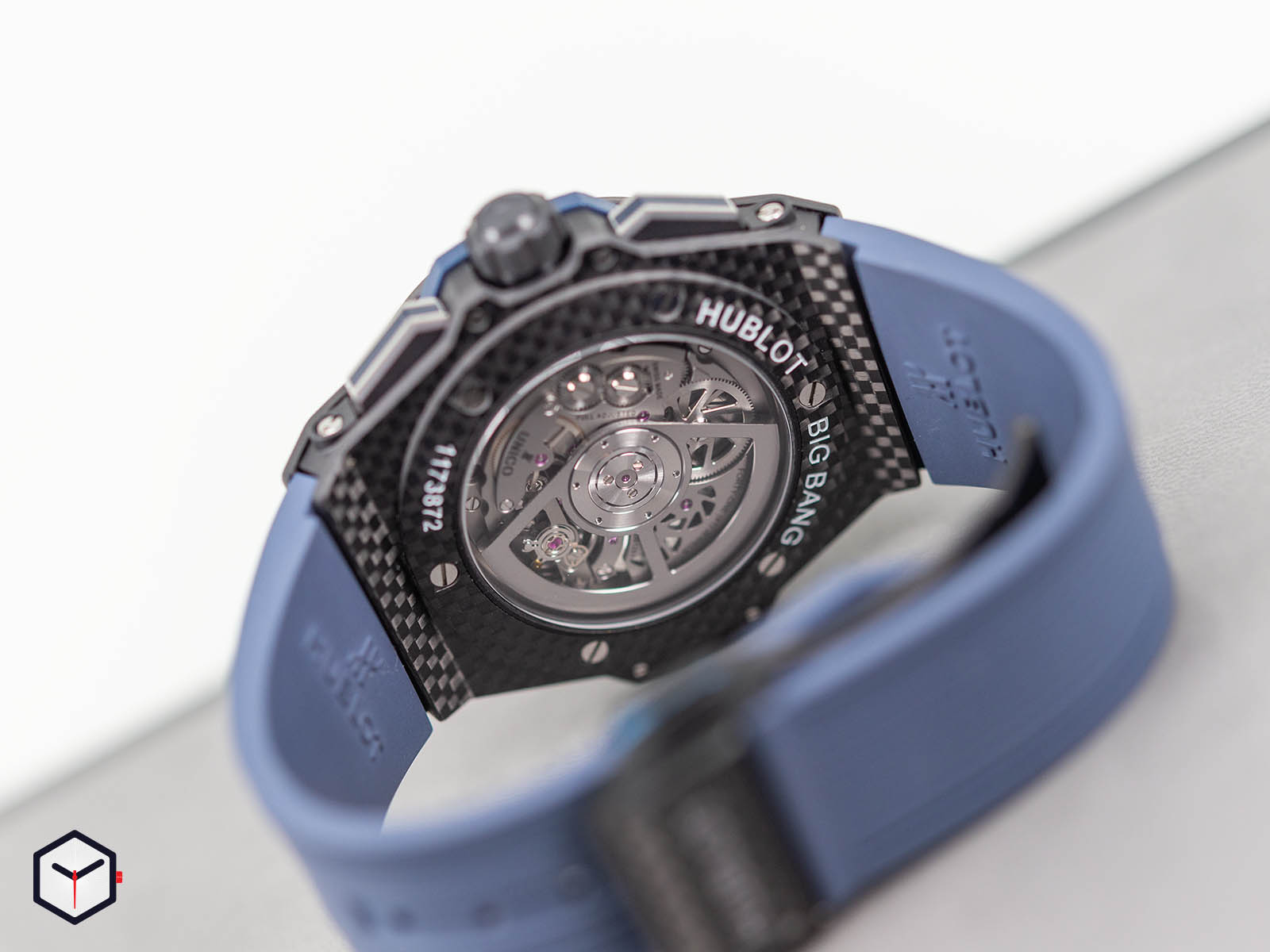 471-qx-7127-rx-hublot-big-bang-unico-gmt-carbon-6.jpg