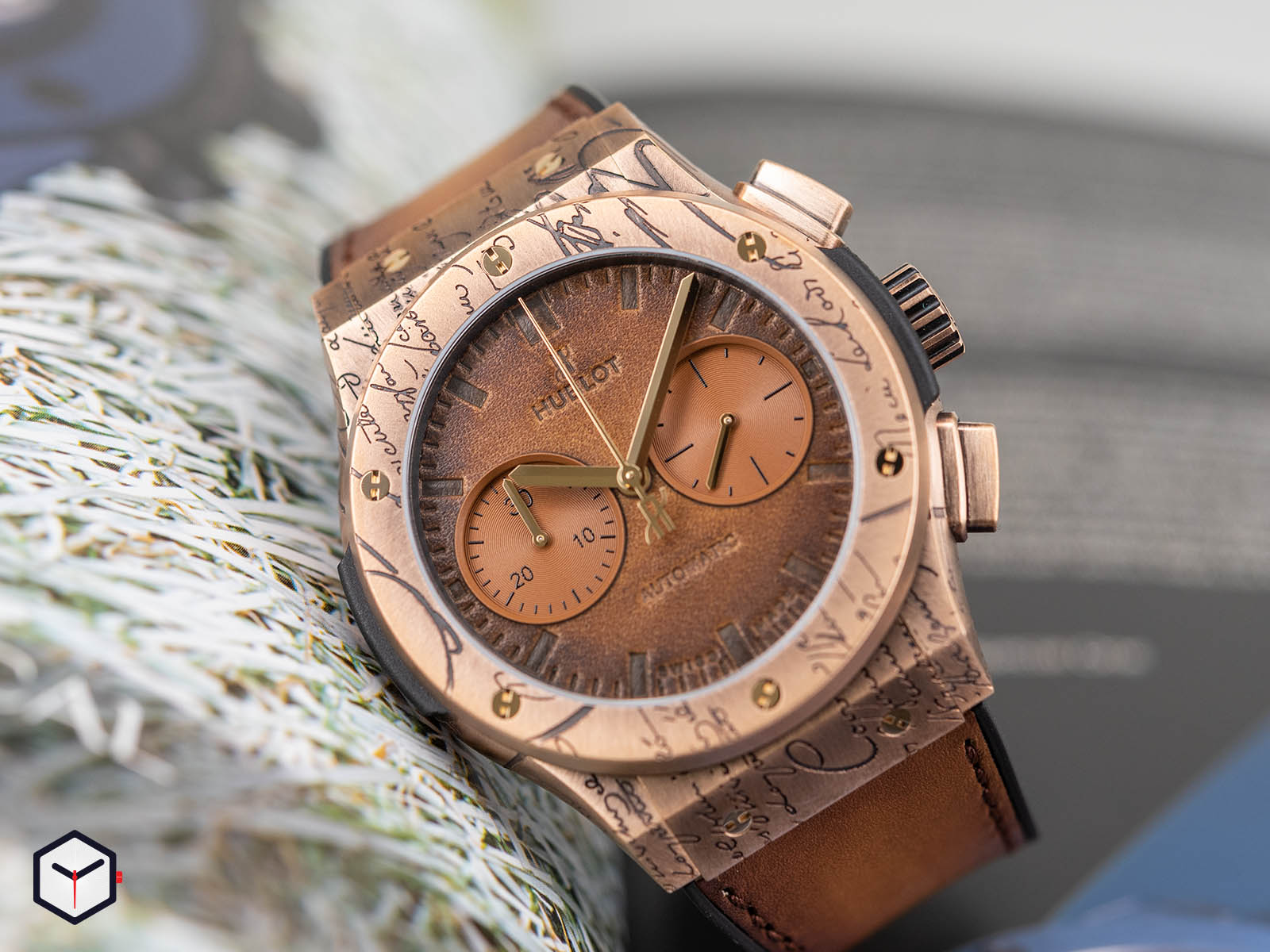 521-bz-05ig-vr-ber19-hublot-classic-fusion-chronograph-berluti-cold-gold-2.jpg