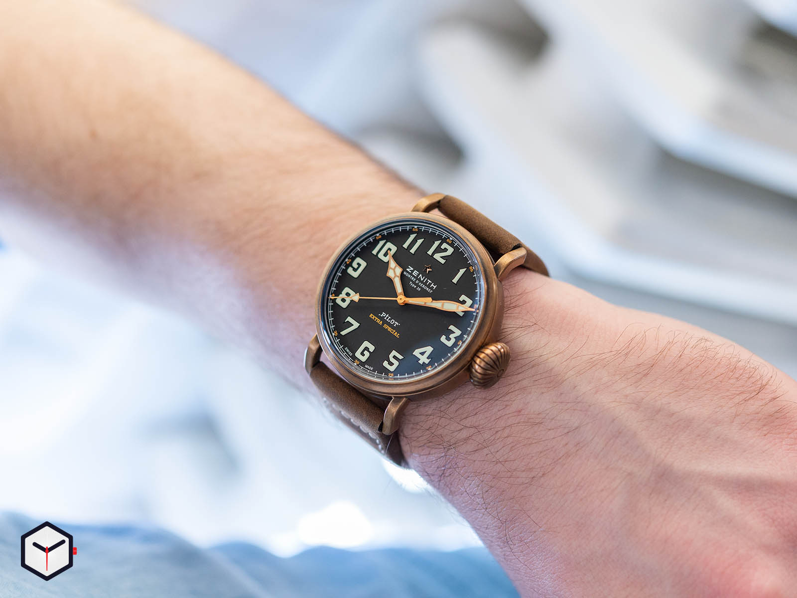 29-2430-679-21-c753-zenith-pilot-type-20-extra-special-bronze-8.jpg