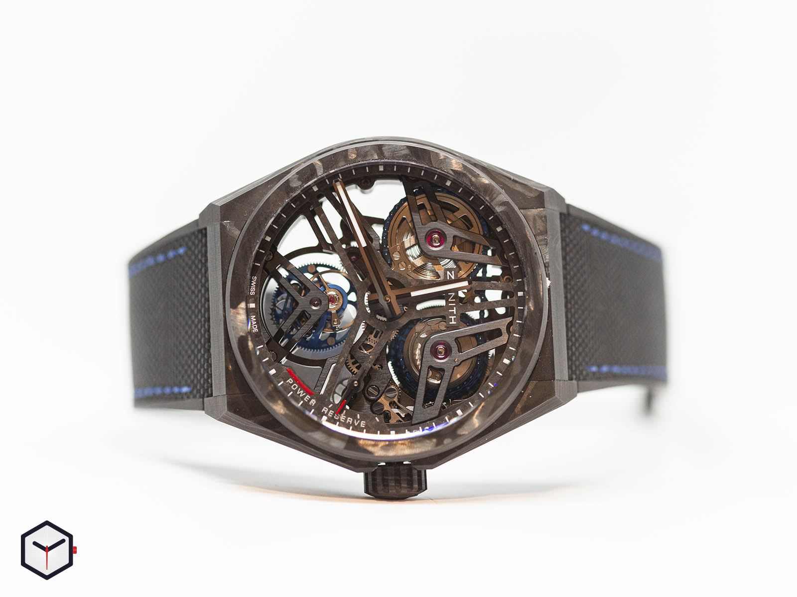 10-9000-4805-78-r916-zenith-defy-fusee-tourbillon-carbon-2.jpg