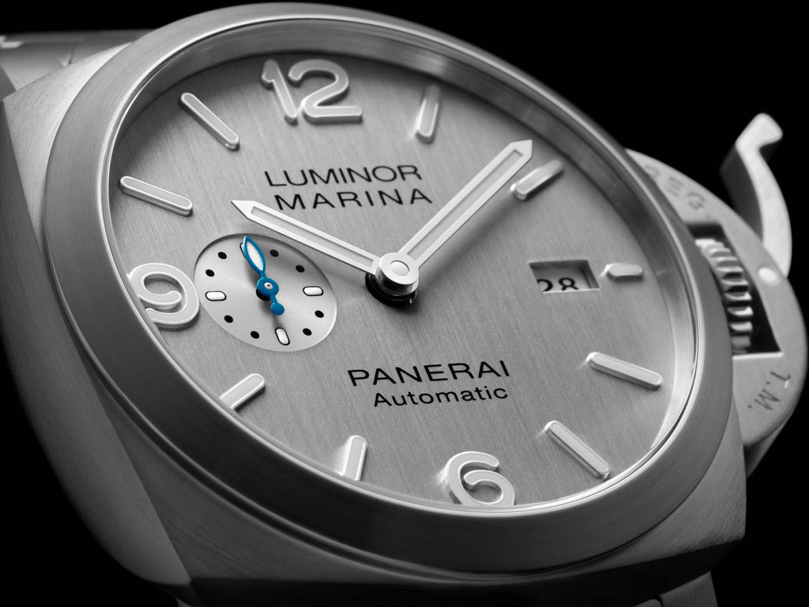 pam00978-officine-panerai-luminor-marina-2.jpg