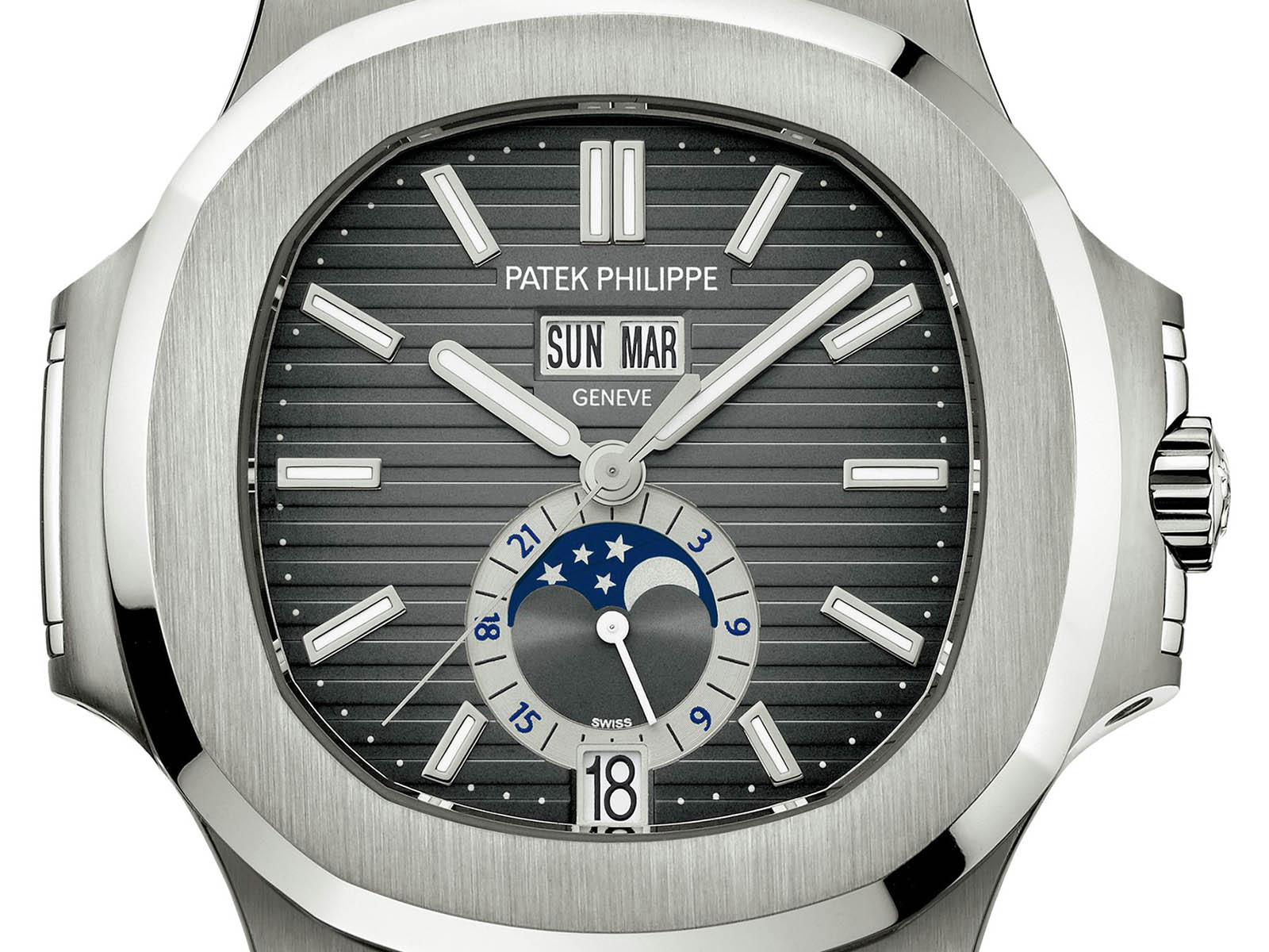 5726-1a-001-patek-philippe-nautilus-2.jpg