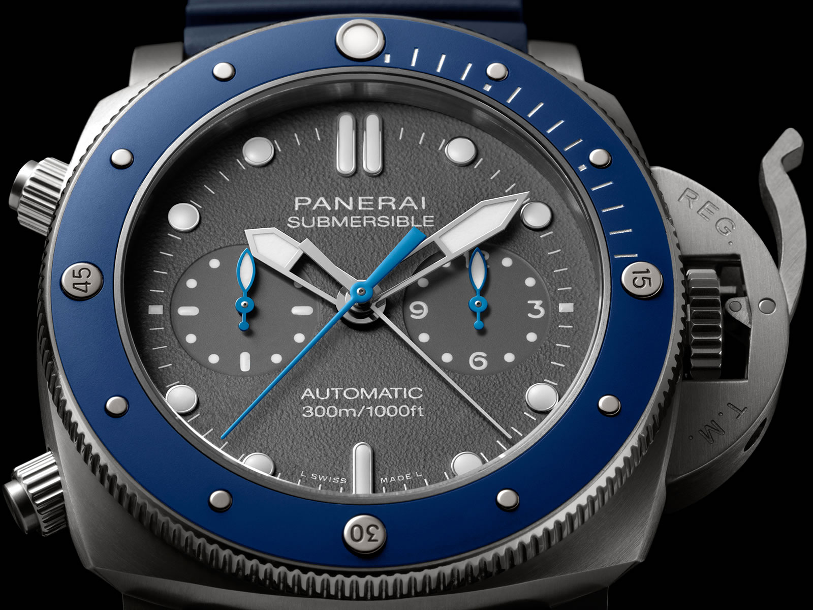 pam00982-officine-panerai-submersible-chrono-guillaume-nery-edition-grey-dial-2-.jpg