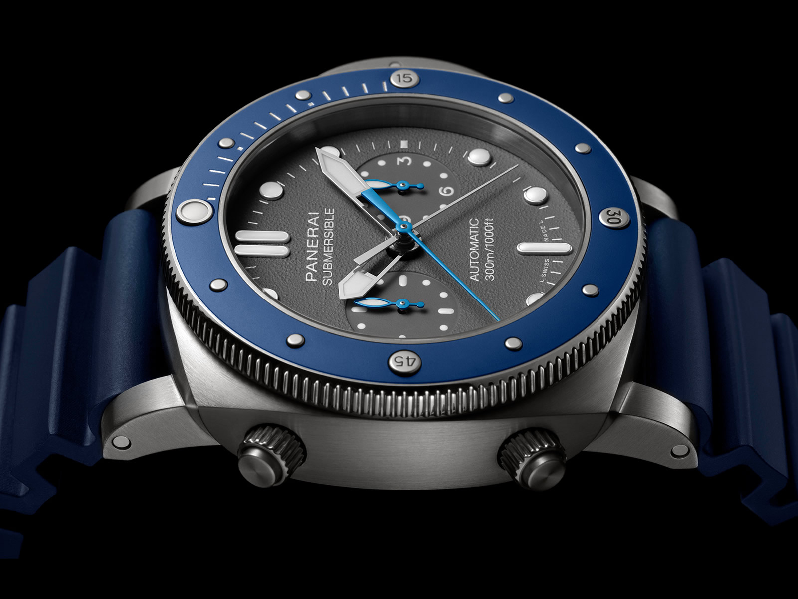 pam00982-officine-panerai-submersible-chrono-guillaume-nery-edition-grey-dial-3-.jpg