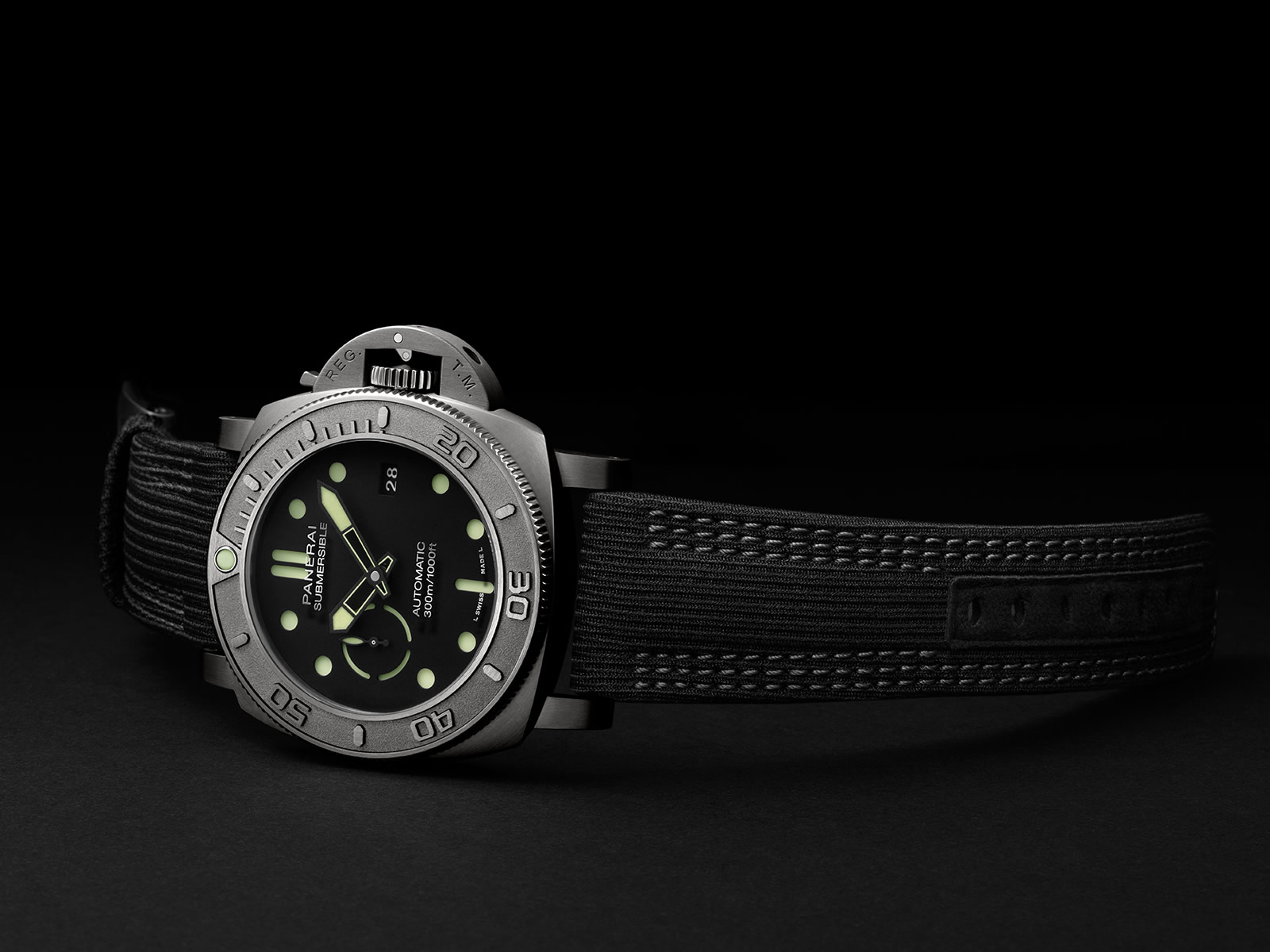 pam00984-officine-panerai-submersible-mike-horn-edition-47mm-1-.jpg