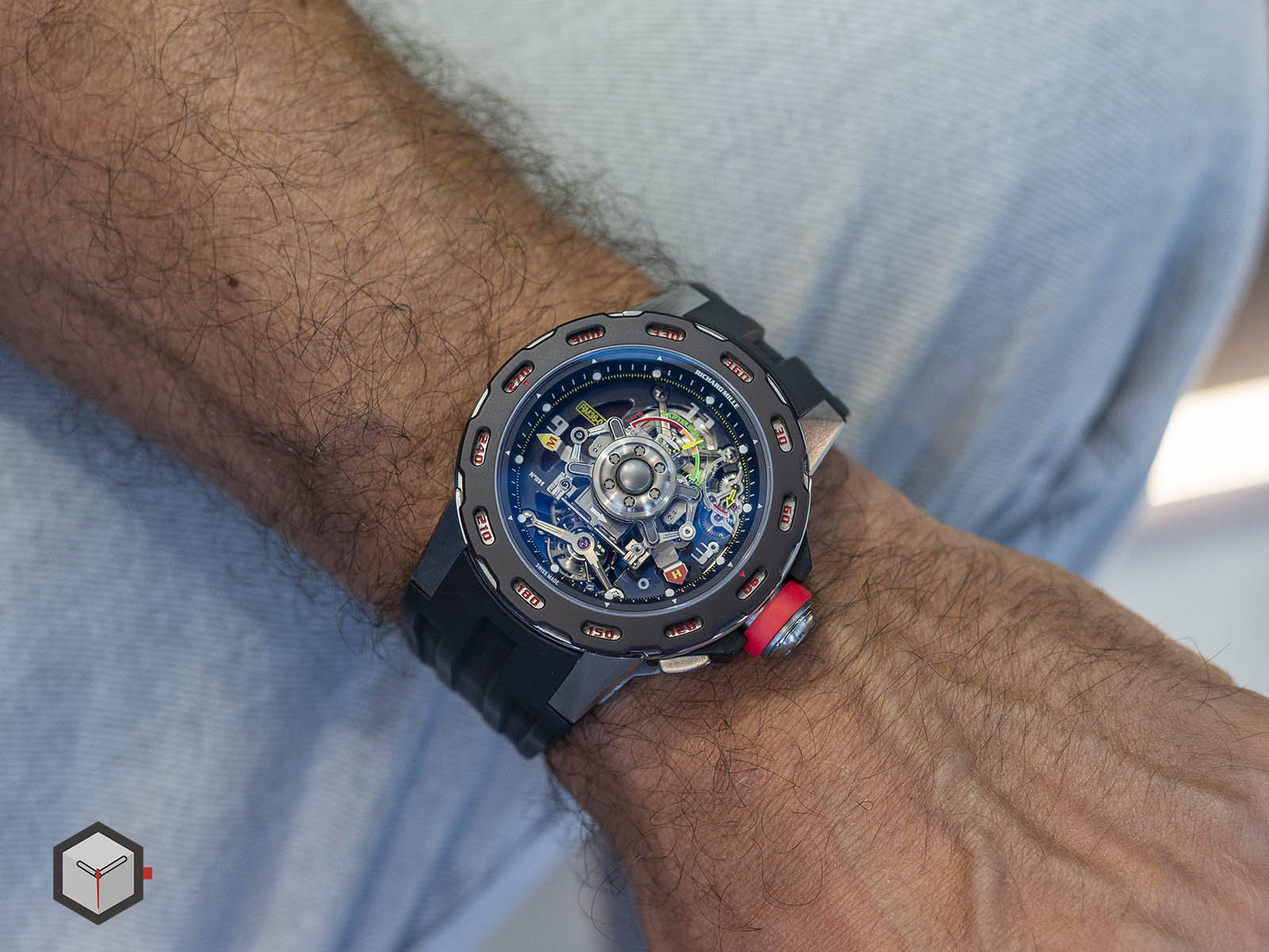 richard-mille-rm-36-01-tourbillon-g-sensor-sebastien-loeb-.jpg