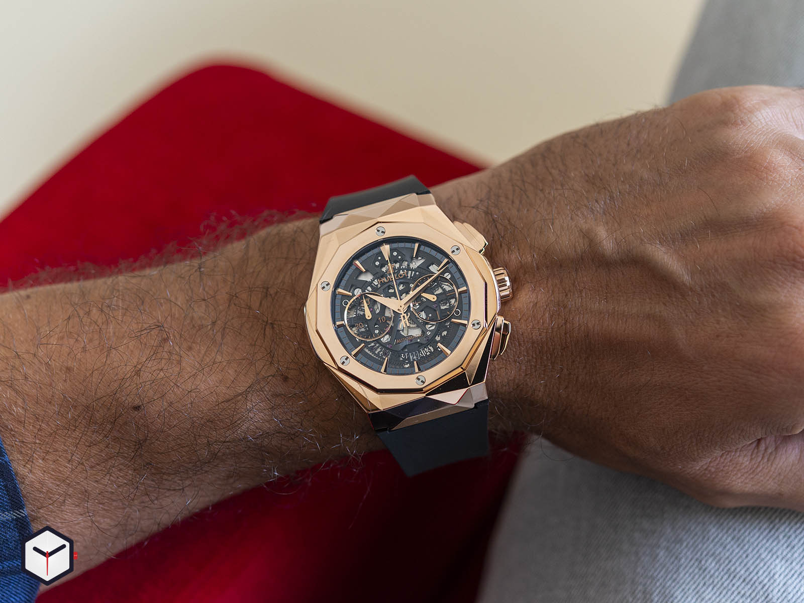 525-ox-0180-rx-orl18-hublot-classic-fusion-aerofusion-chronograph-orlinski-king-gold-7.jpg