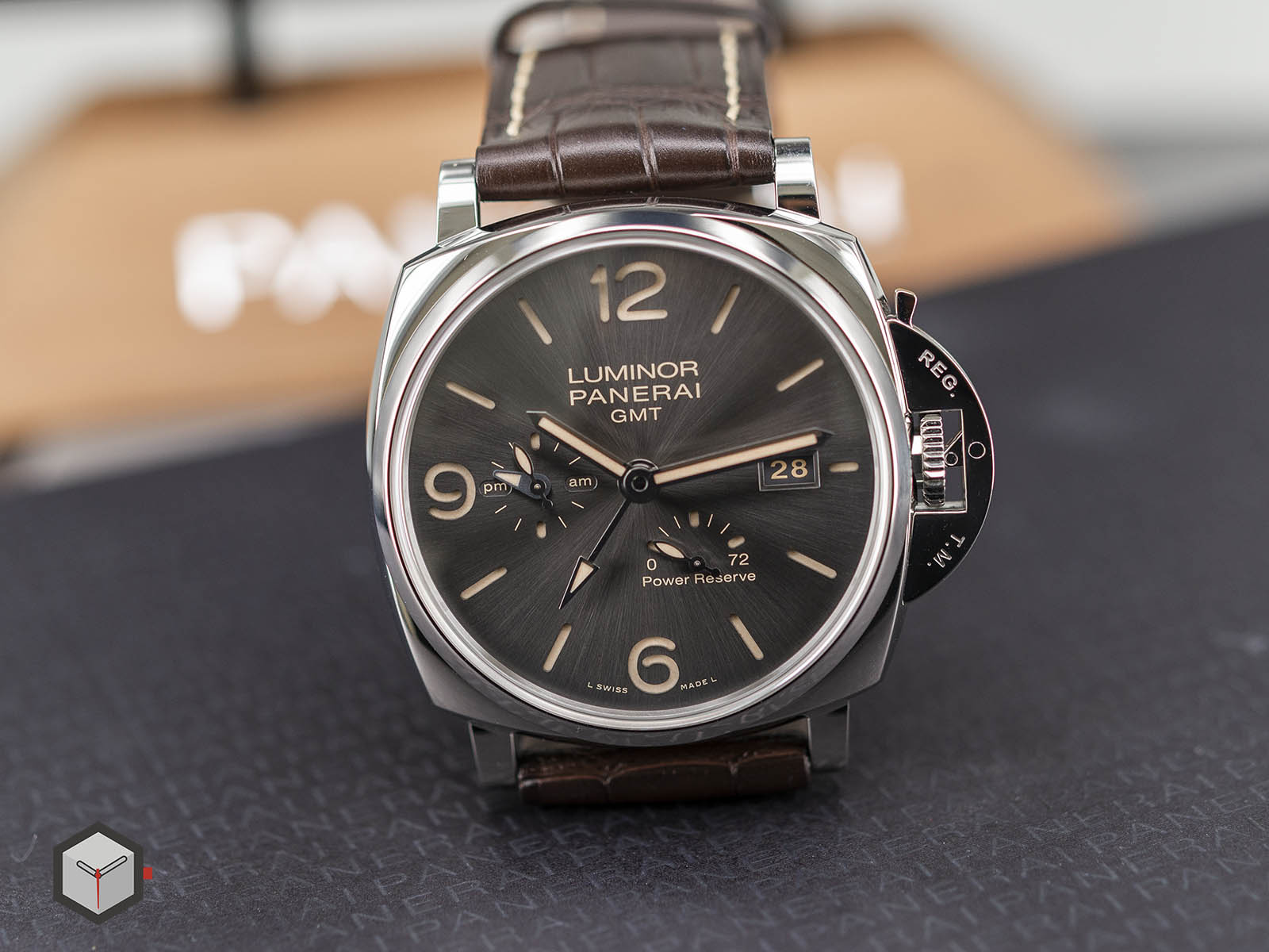 pam00944-panerai-luminor-due-3-days-gmt-power-reserve-automatic-4.jpg