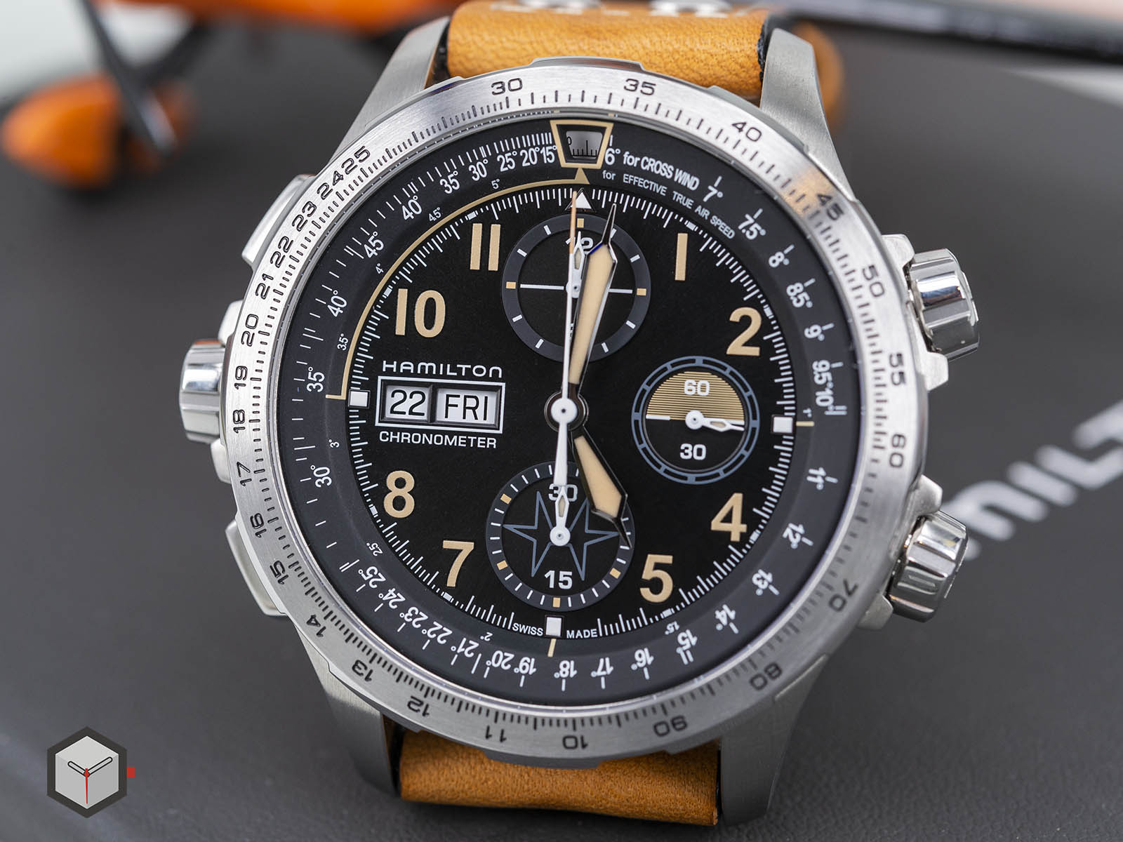 h77796535-hamilton-khaki-x-wind-auto-chrono-limited-edition-3.jpg