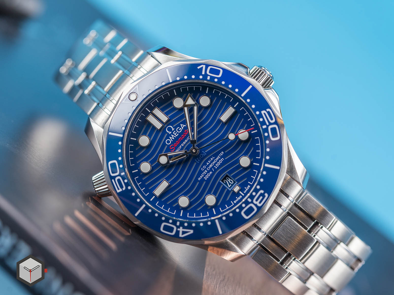 210-30-42-20-03-001-omega-seamaster-professional-diver-300m-3.jpg