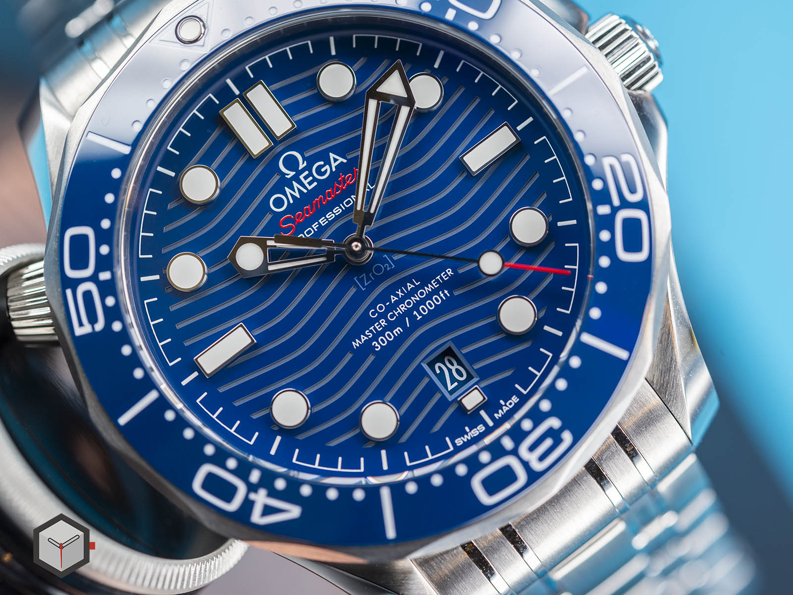 210-30-42-20-03-001-omega-seamaster-professional-diver-300m-4.jpg