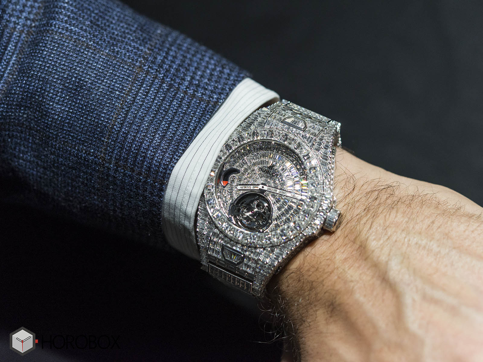 hublot-big-bang-full-diamond-2.jpg