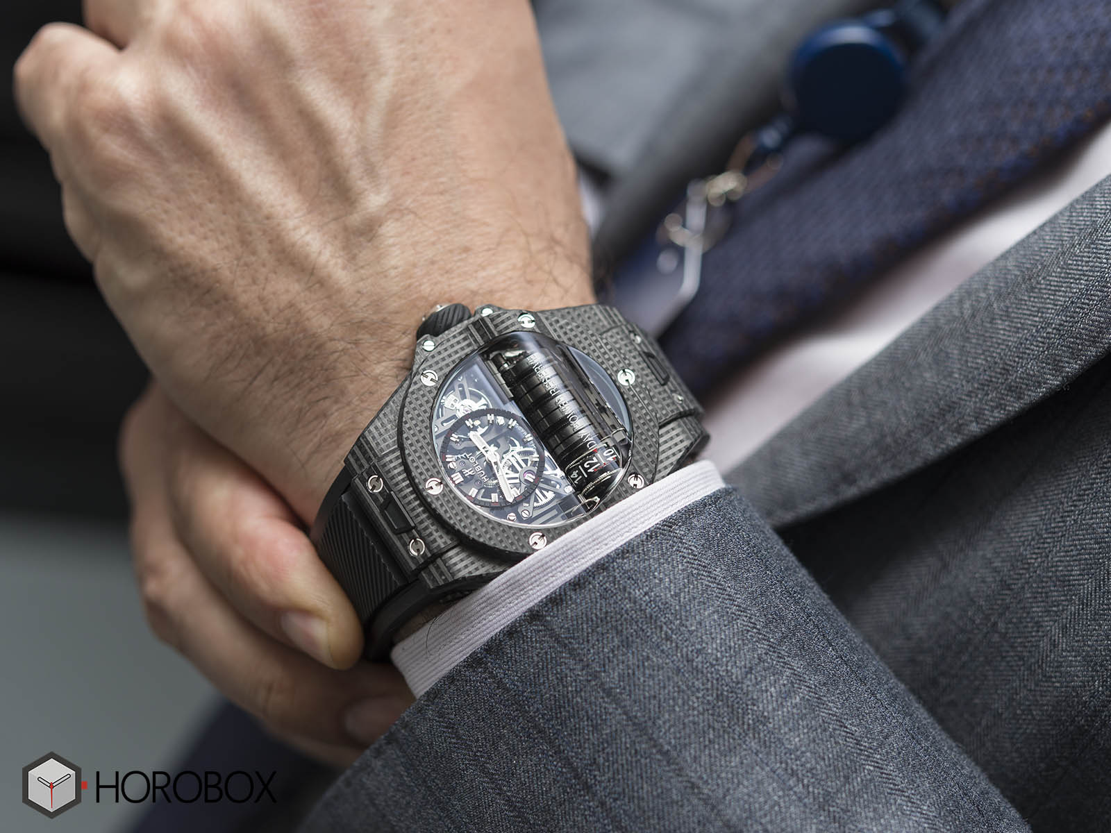 911-qd-0123-rx-hublot-mp-11-power-reserve-14-days-12.jpg