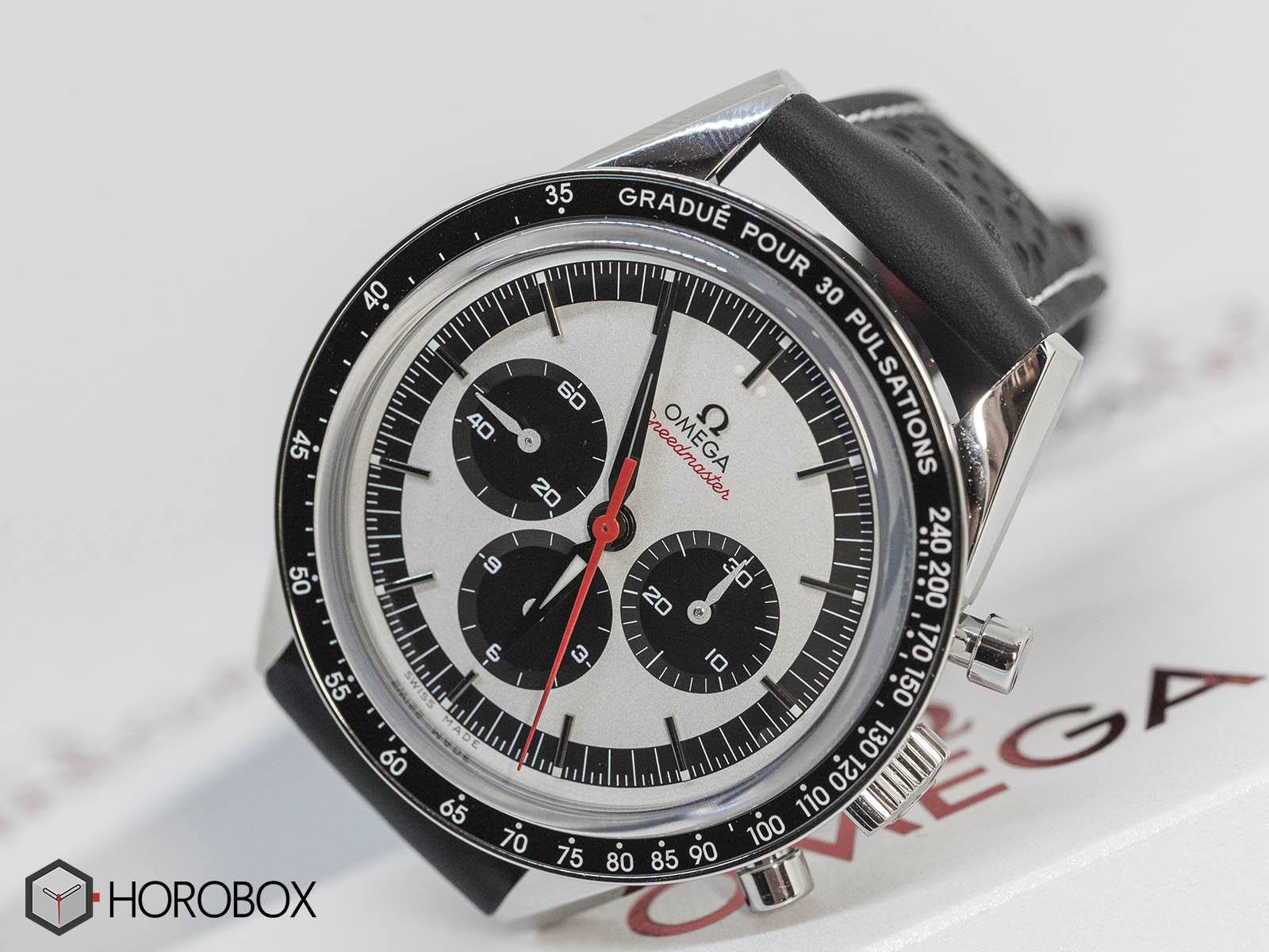 311-32-40-30-02-001-omega-speedmaster-ck2998-pulsometer-4.jpg