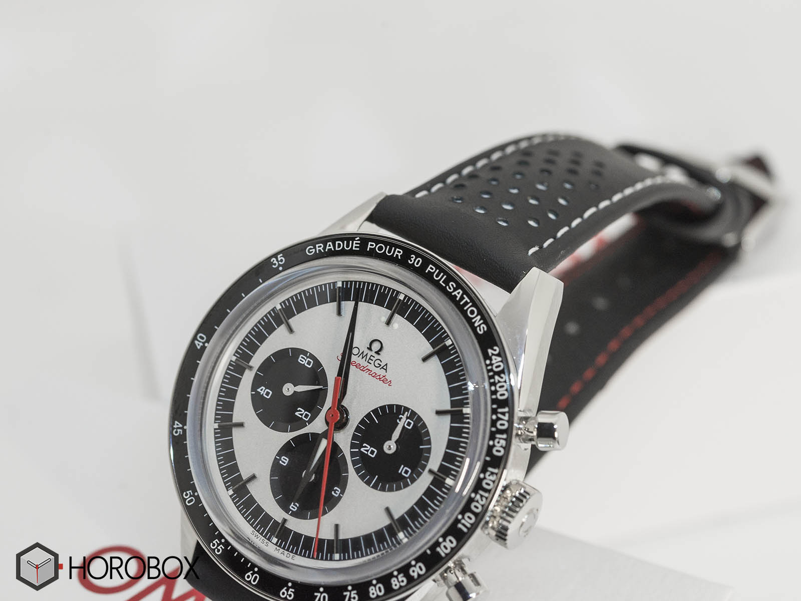 311-32-40-30-02-001-omega-speedmaster-ck2998-pulsometer-7.jpg